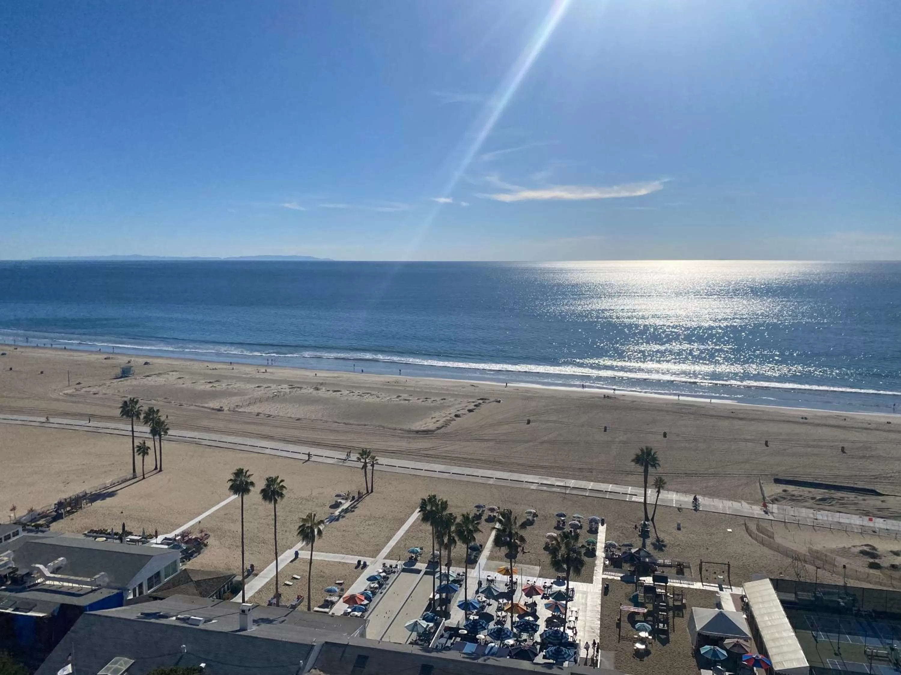 Nearby landmark in Ocean Lodge Santa Monica Beach Hotel