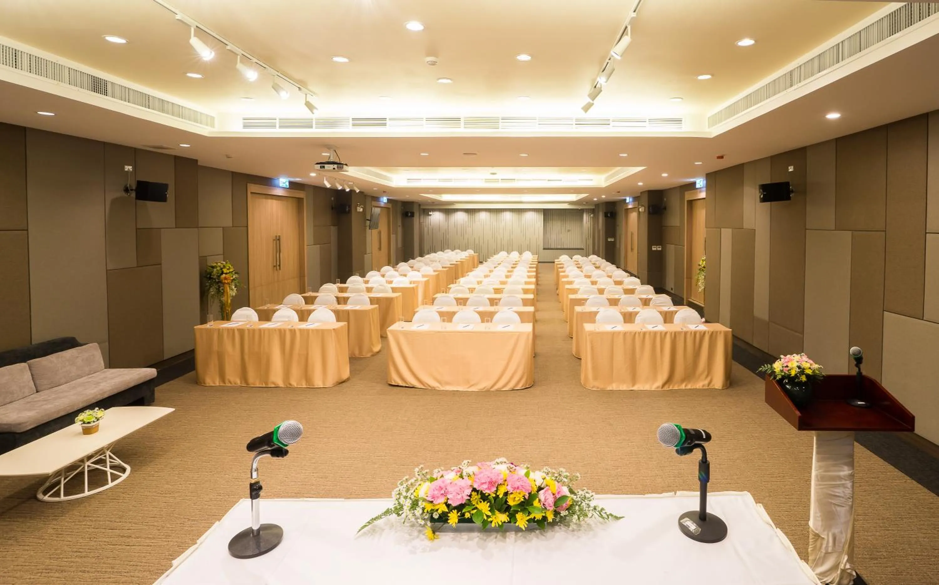 Banquet/Function facilities in Beyond Suite