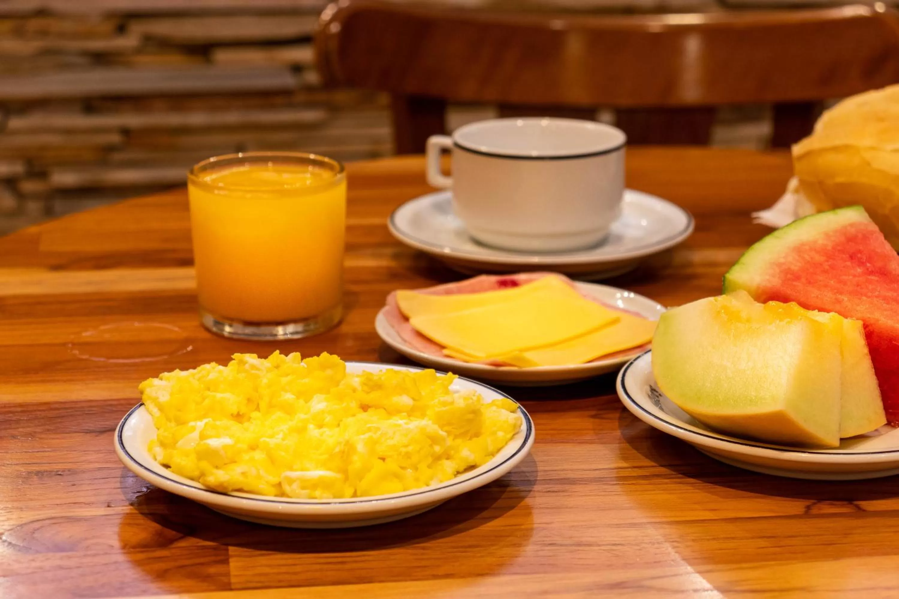 Food and drinks in Pompeu Rio Hotel