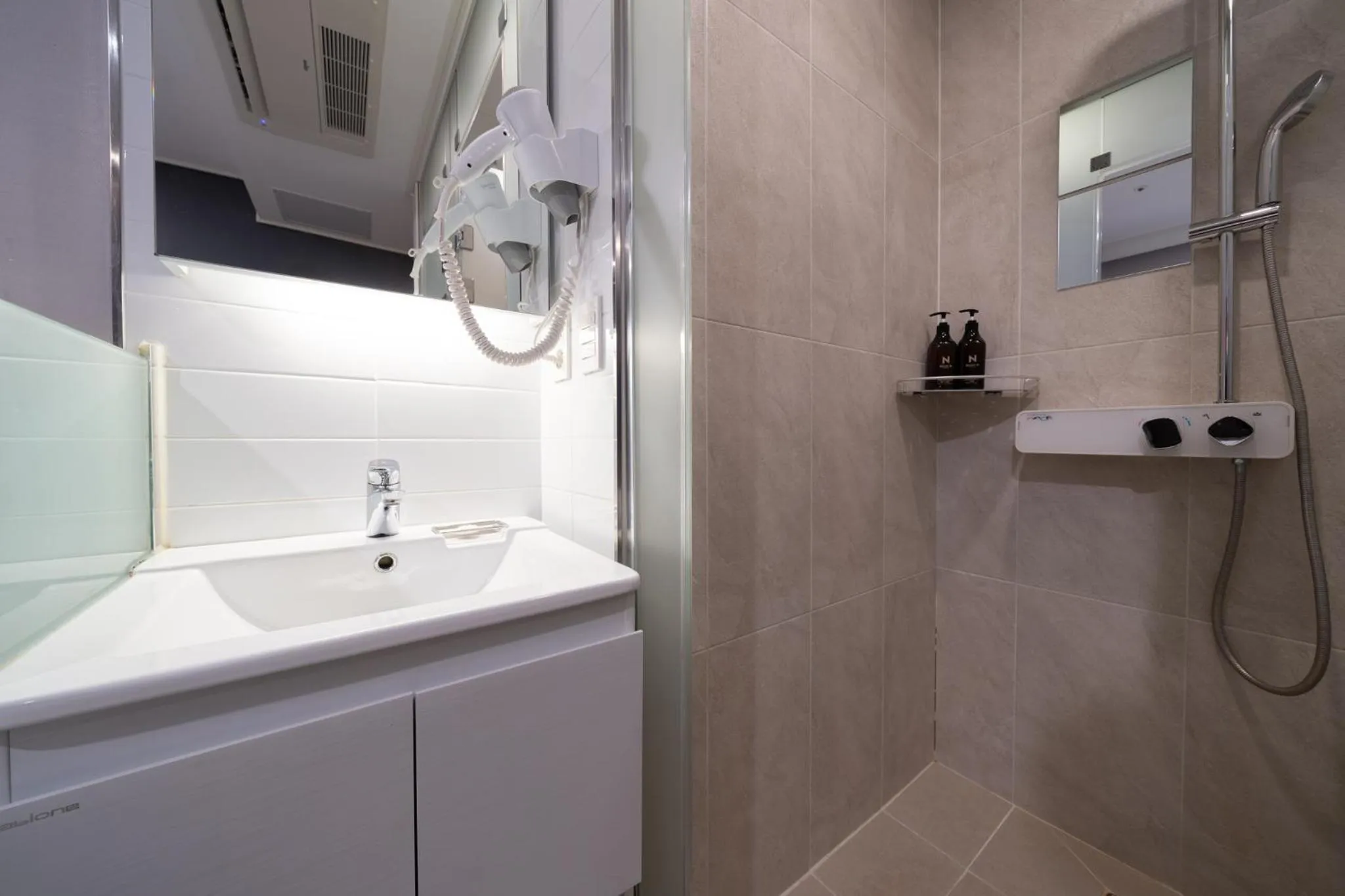 Seoul N Hotel Dongdaemun