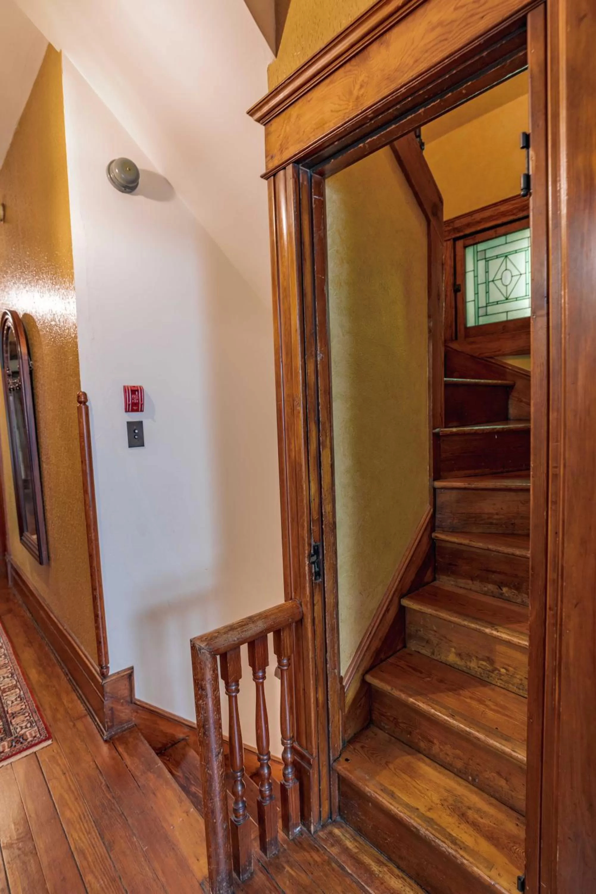 acessibility in The 1899 Wright Inn & Carriage House