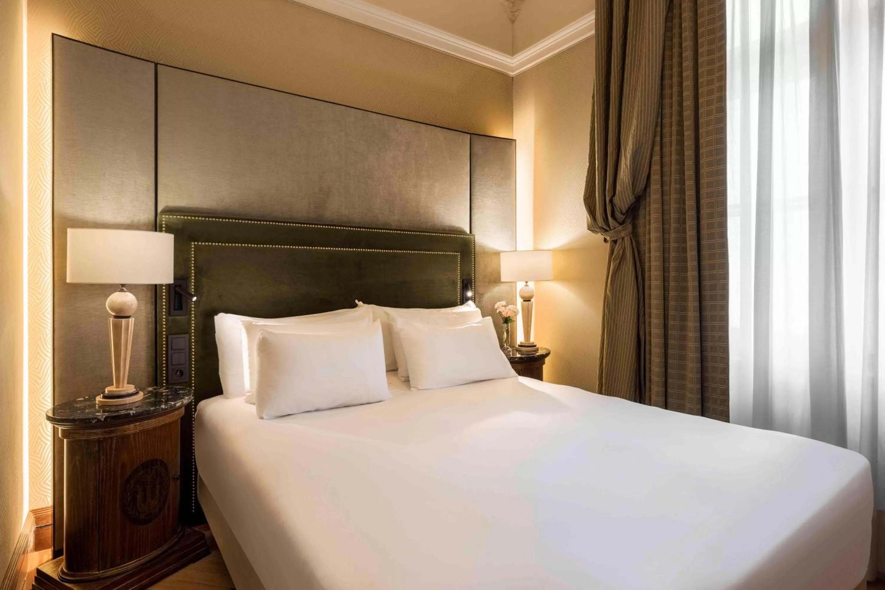 Bed in NH Collection Prague Carlo IV