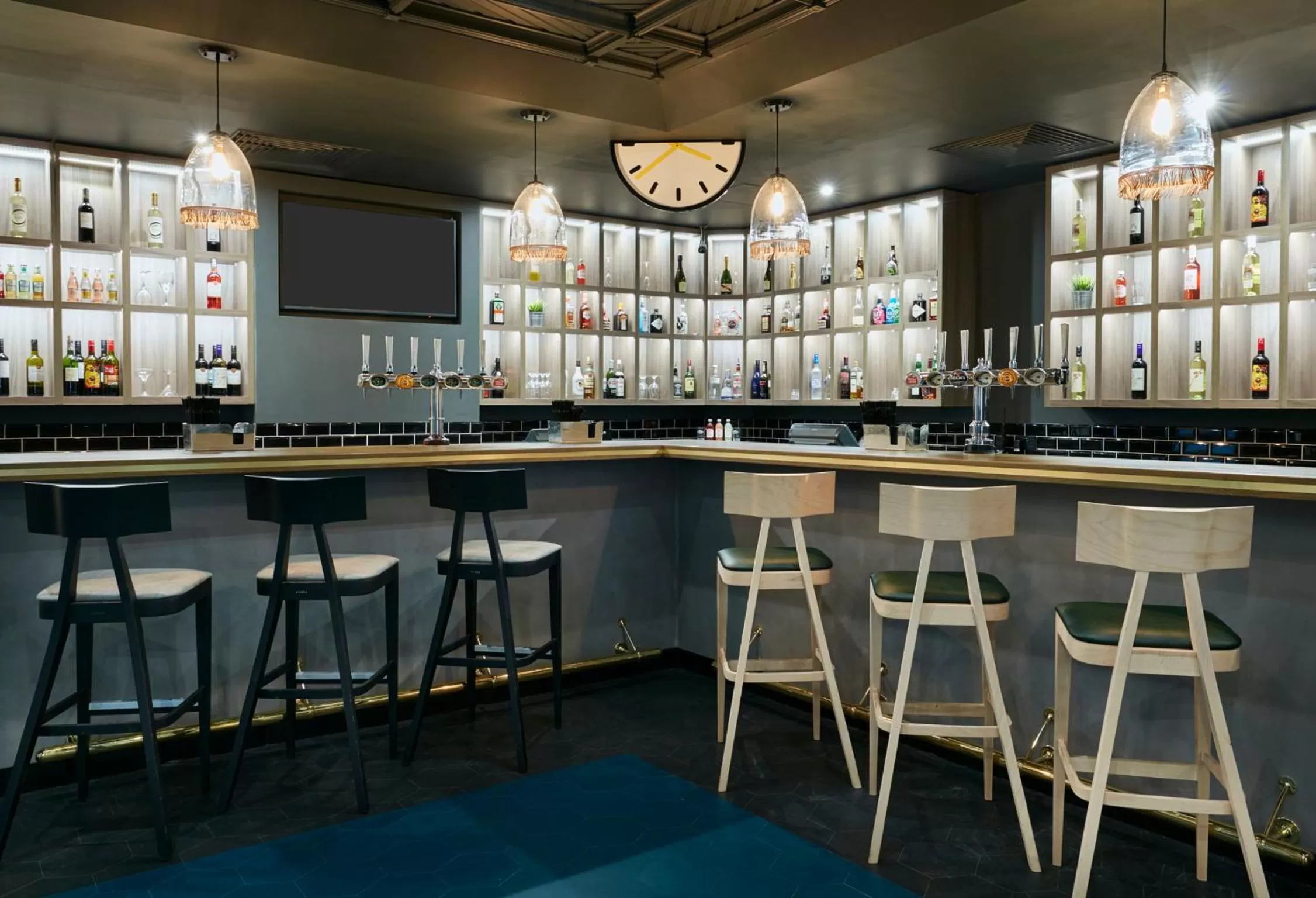 Restaurant/places to eat in Leonardo Hotel Manchester Central