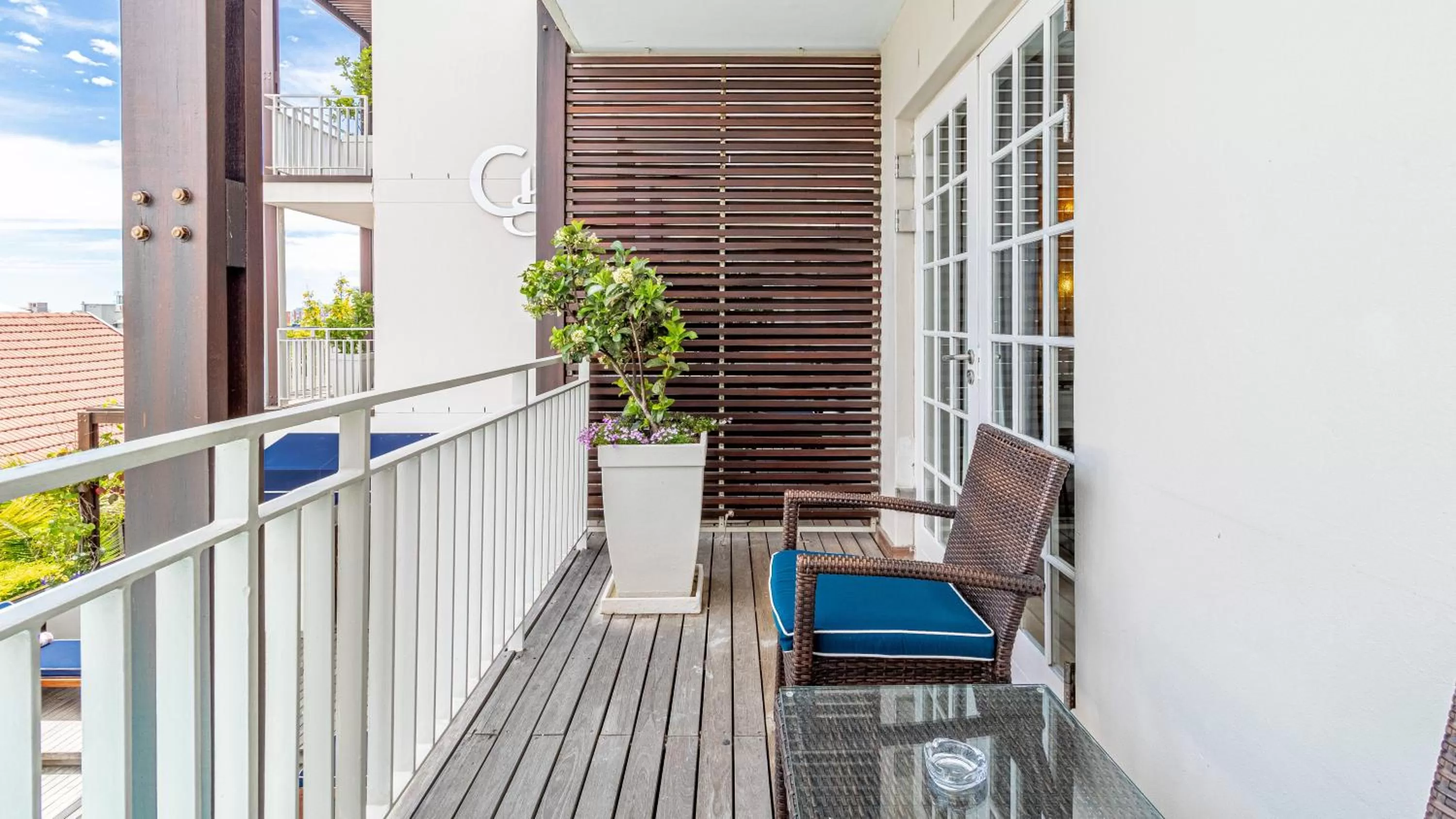 Balcony/Terrace in The Glen Boutique Hotel & Spa