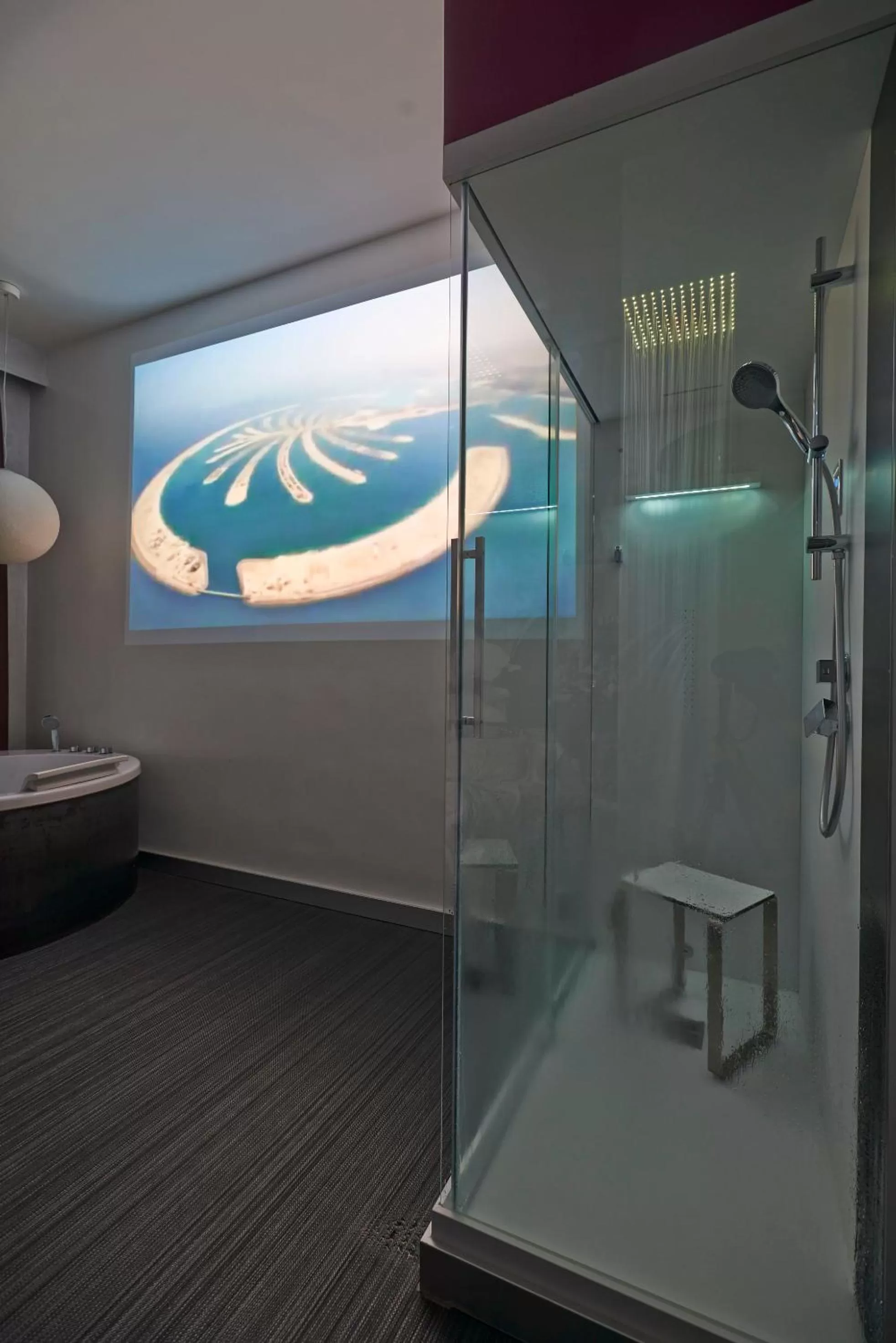 Bathroom in iRooms Pantheon