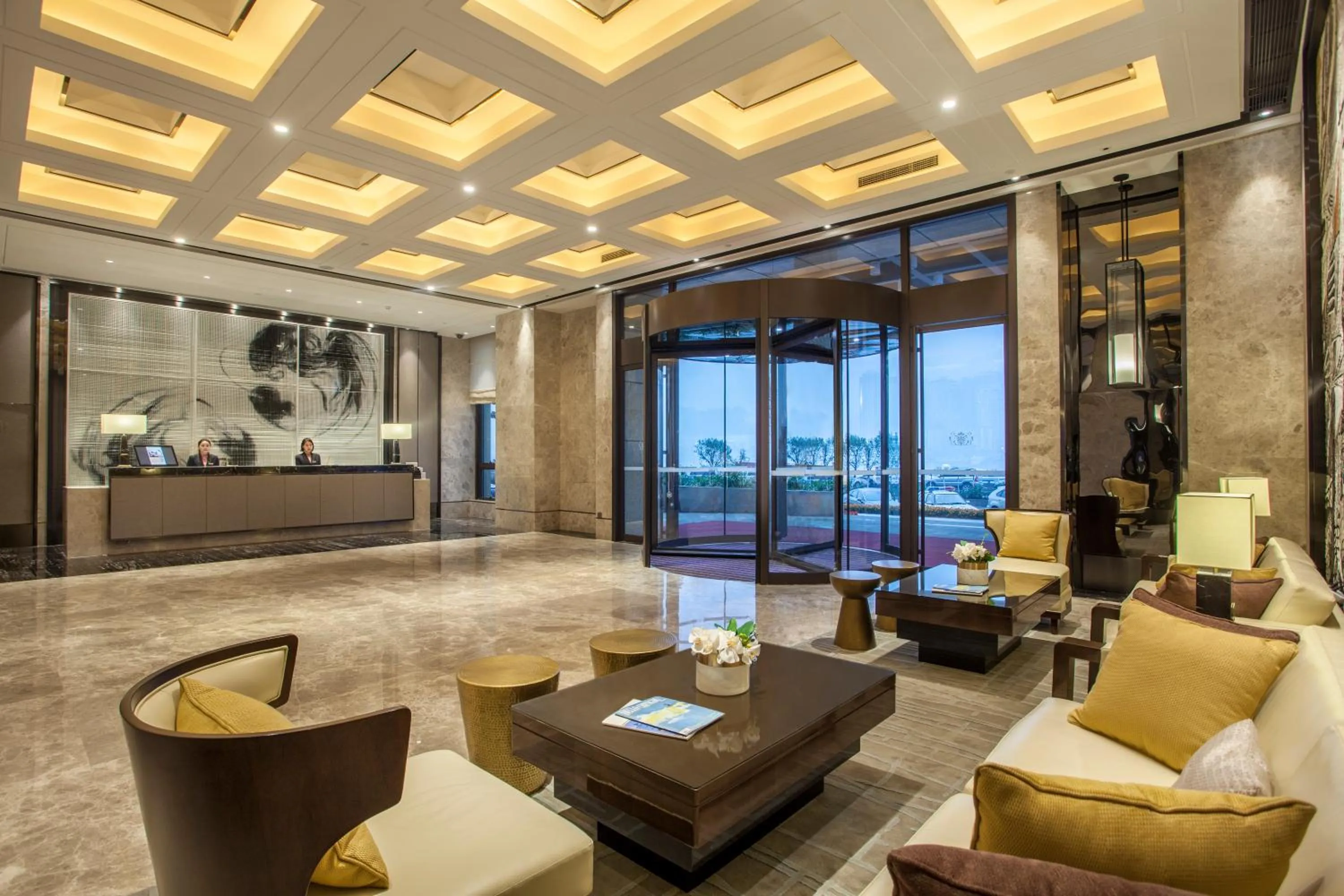 Lobby or reception in Somerset Yangtze River Chongqing