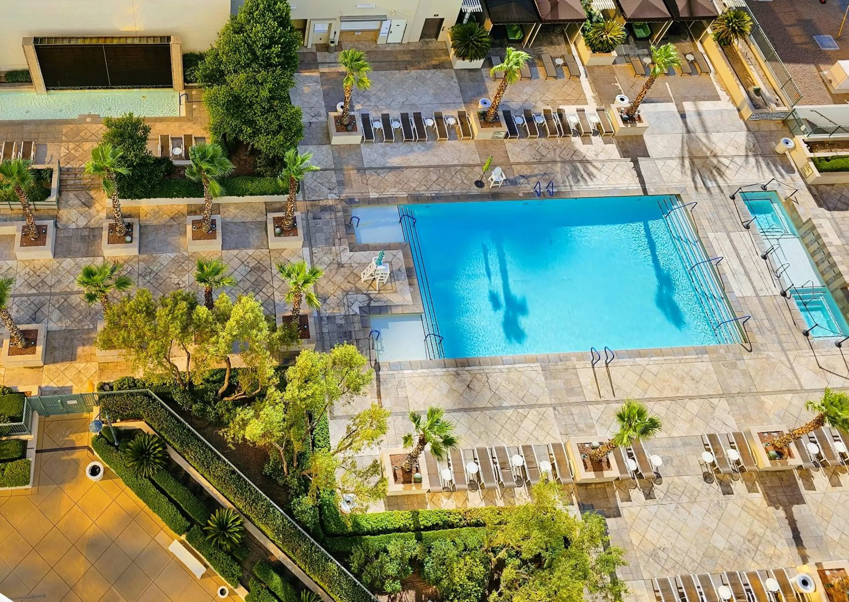 Swimming pool, Pool View in MGM Signature Strip view balcony full kitchen - 1 Br suite 2 full bath - F1 track view