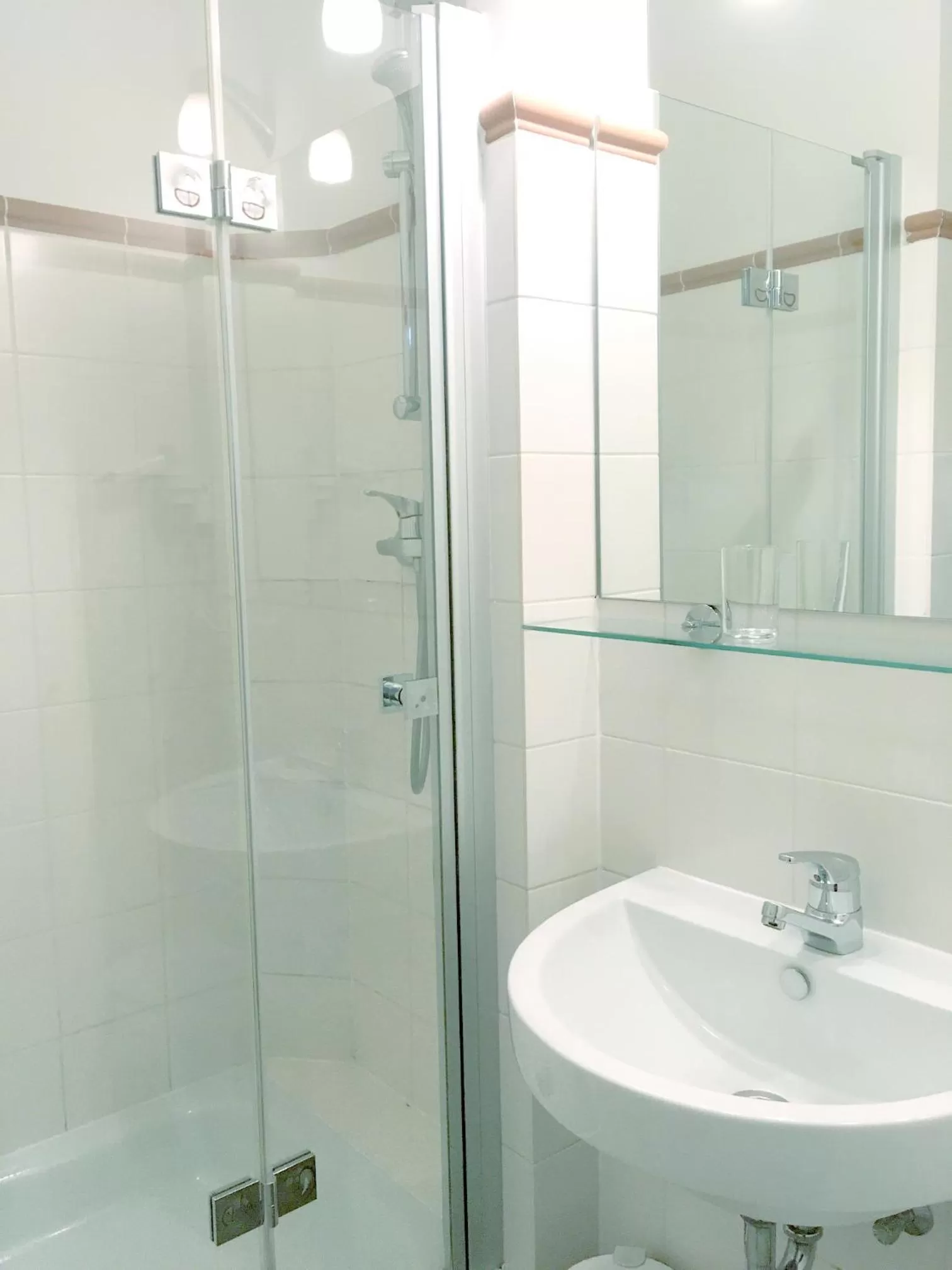 Bathroom in Aparthotel York