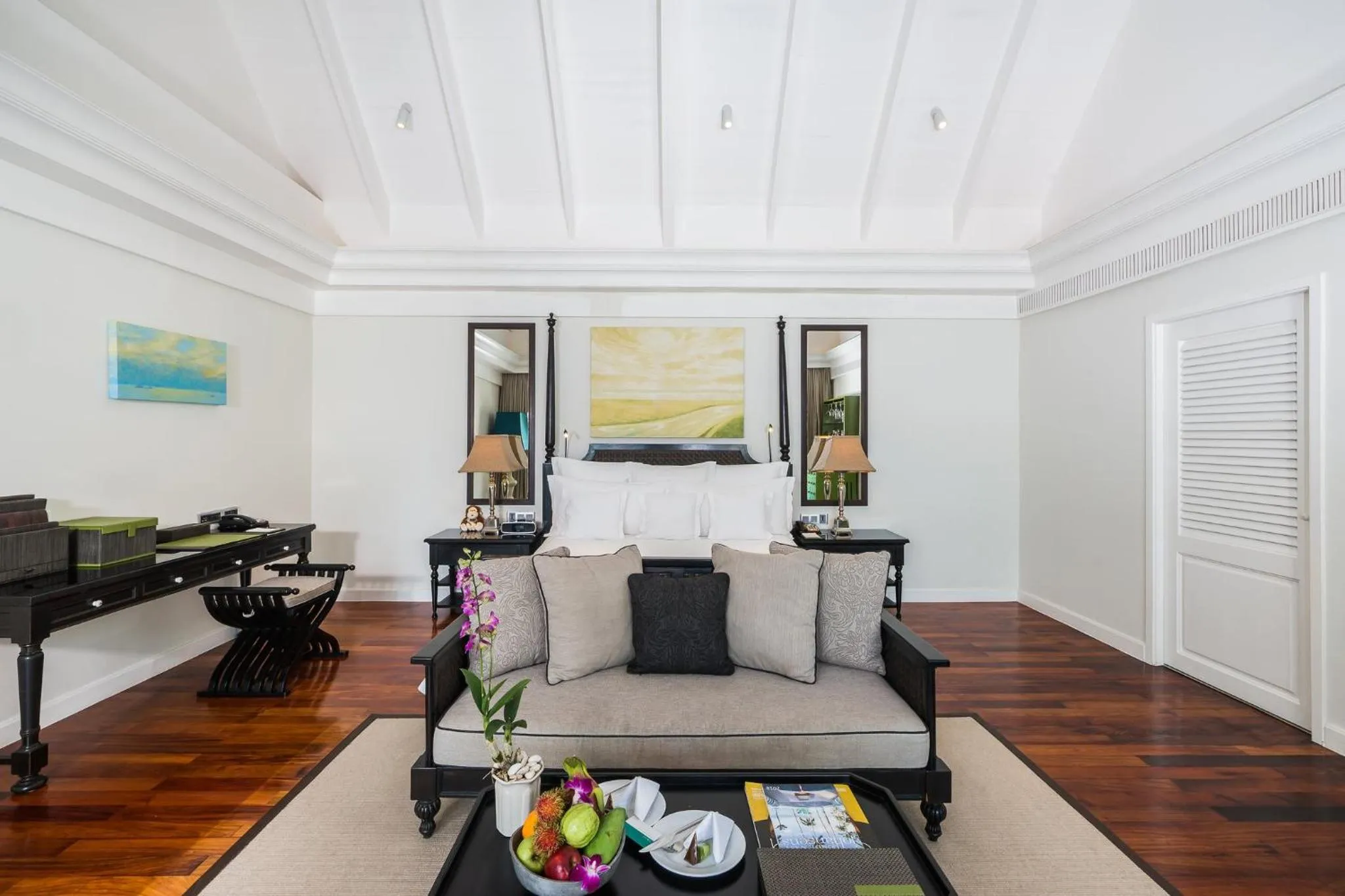 Photo of the whole room, Seating Area in InterContinental Koh Samui Resort, an IHG Hotel