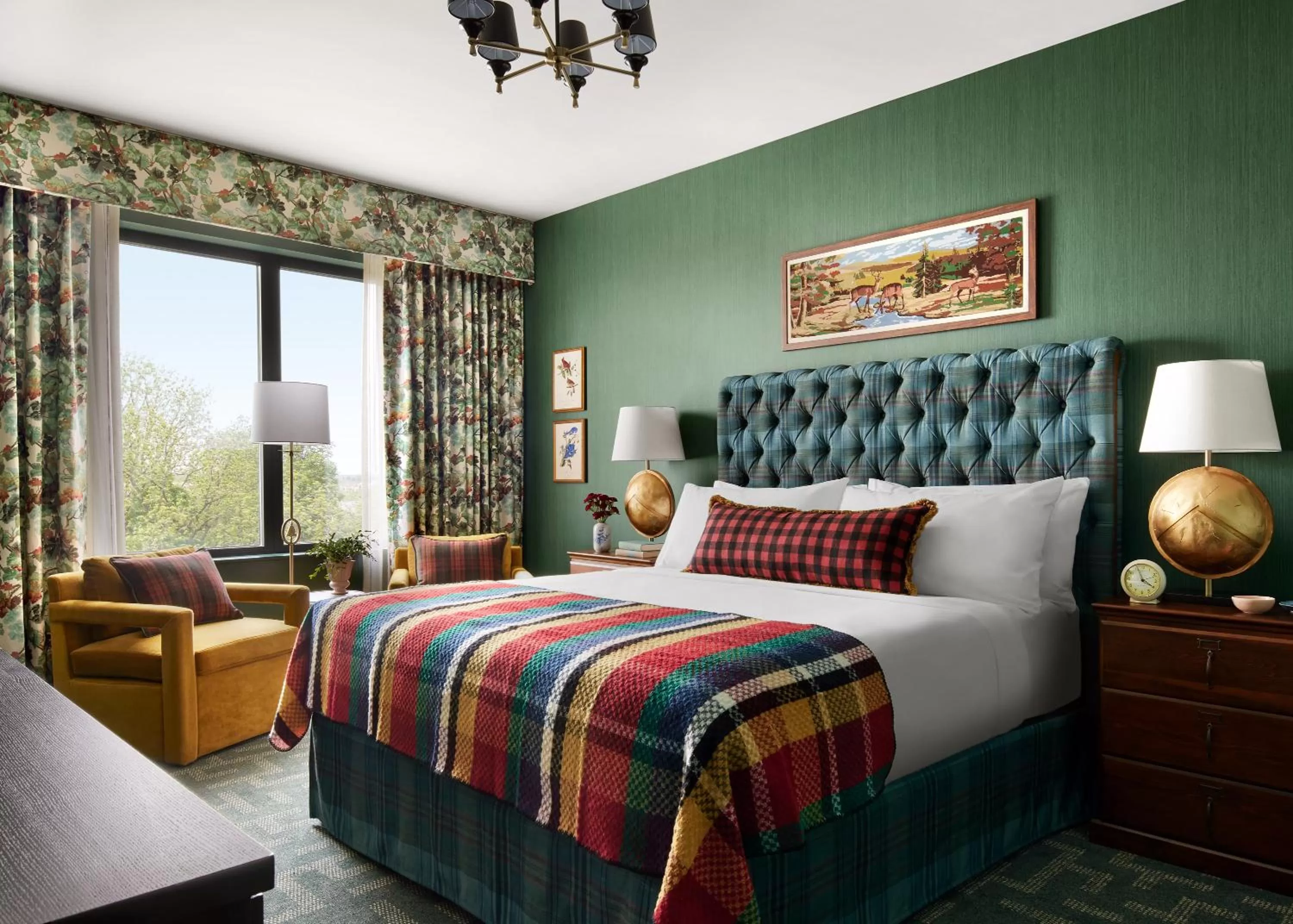 Guests, Bed in Graduate by Hilton East Lansing