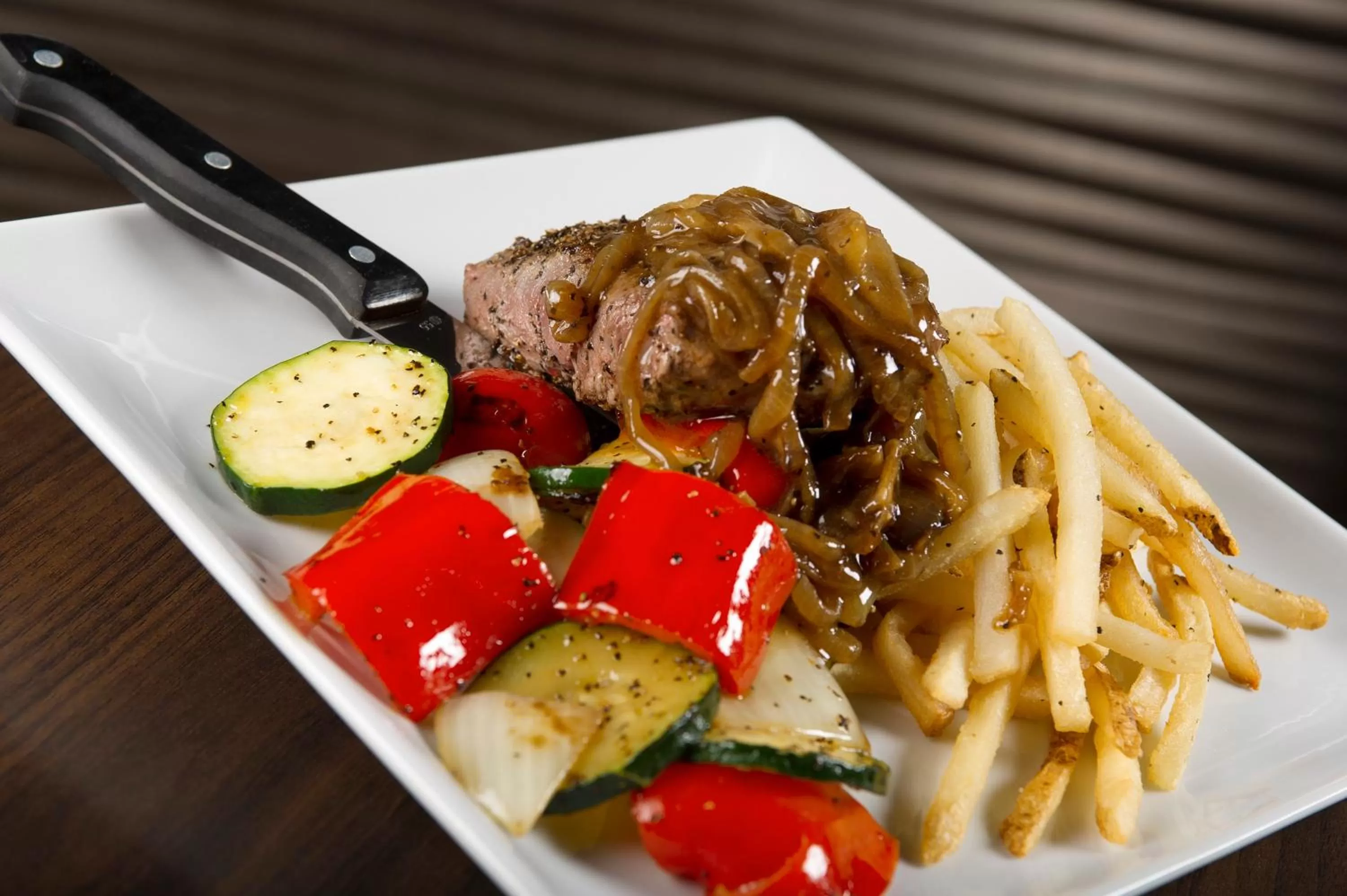 Restaurant/places to eat in Holiday Inn El Paso Airport by IHG