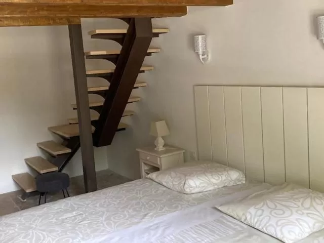 Bed in Mas Galinette