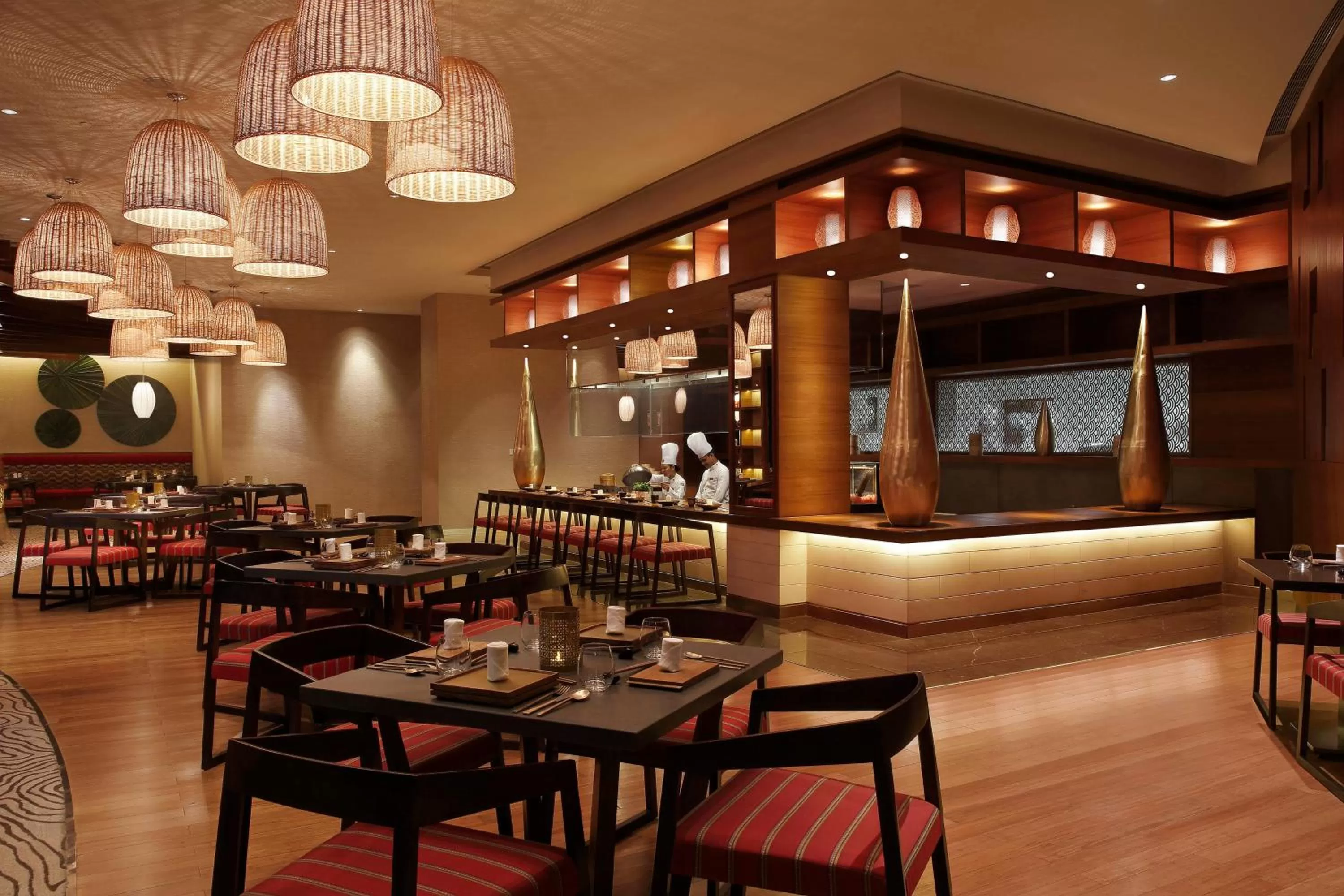 Restaurant/places to eat in Novotel New Delhi Aerocity