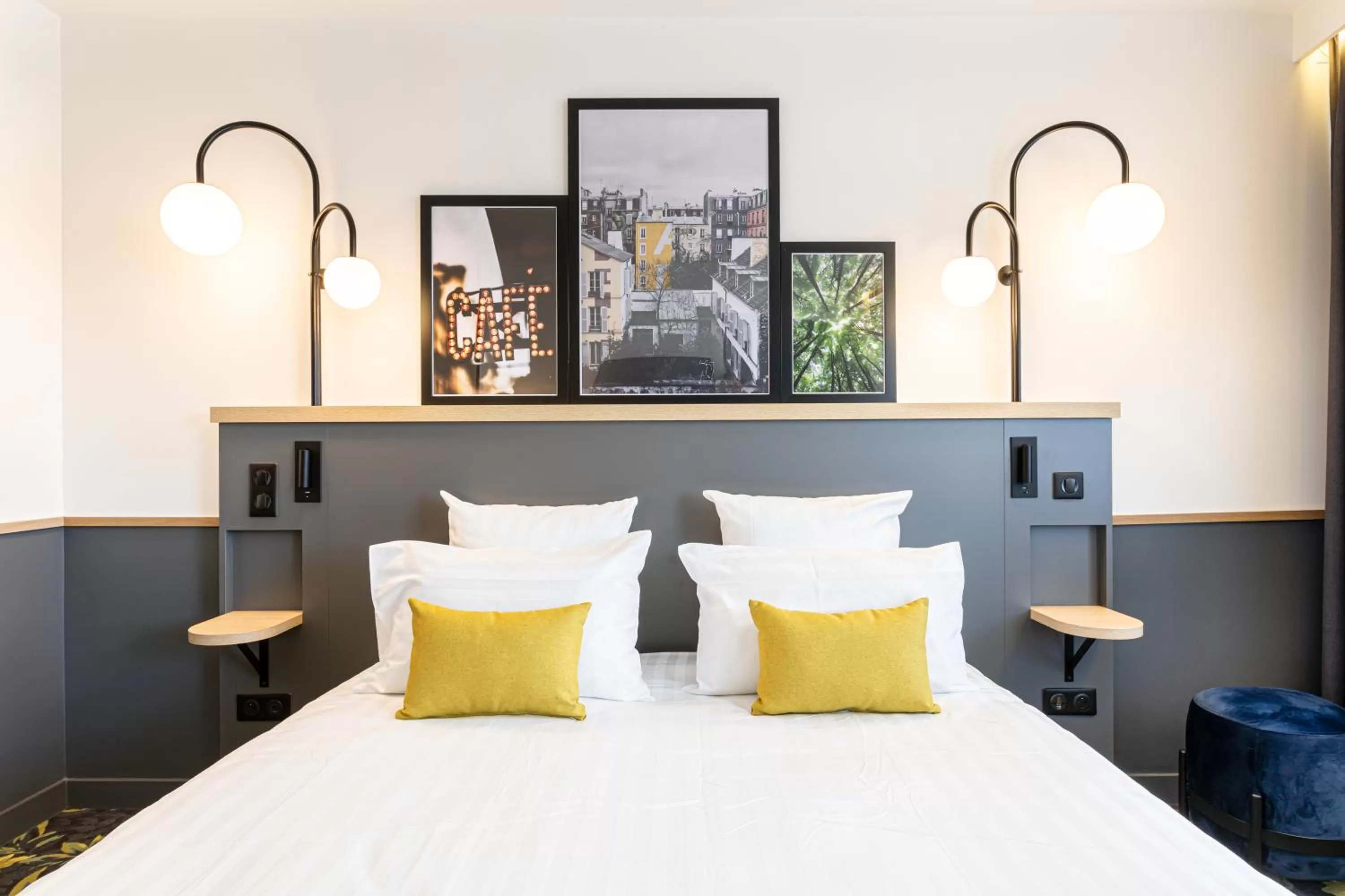 Bed in Best Western M-Treize Paris Asnieres