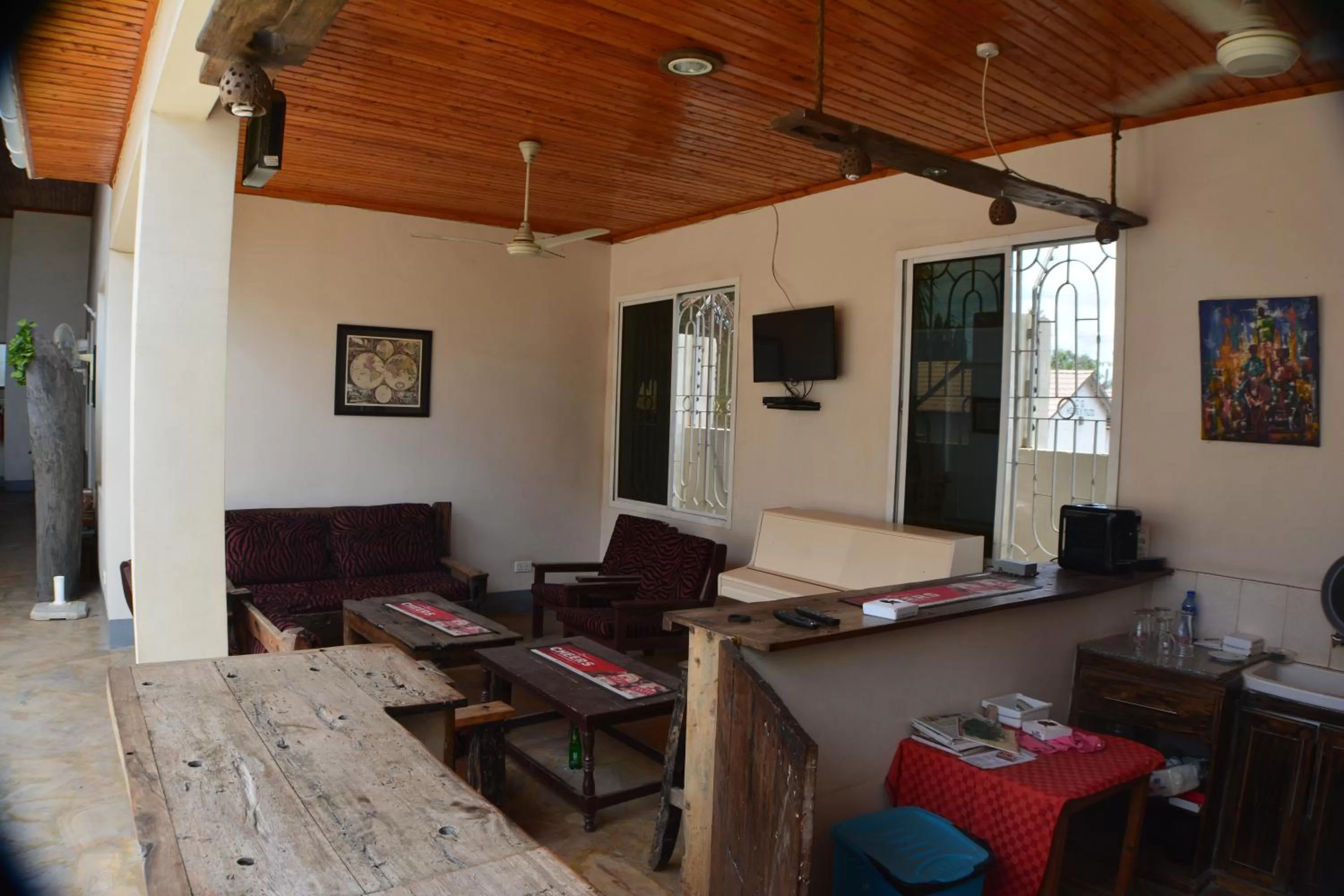 Triniti Airport Hotel