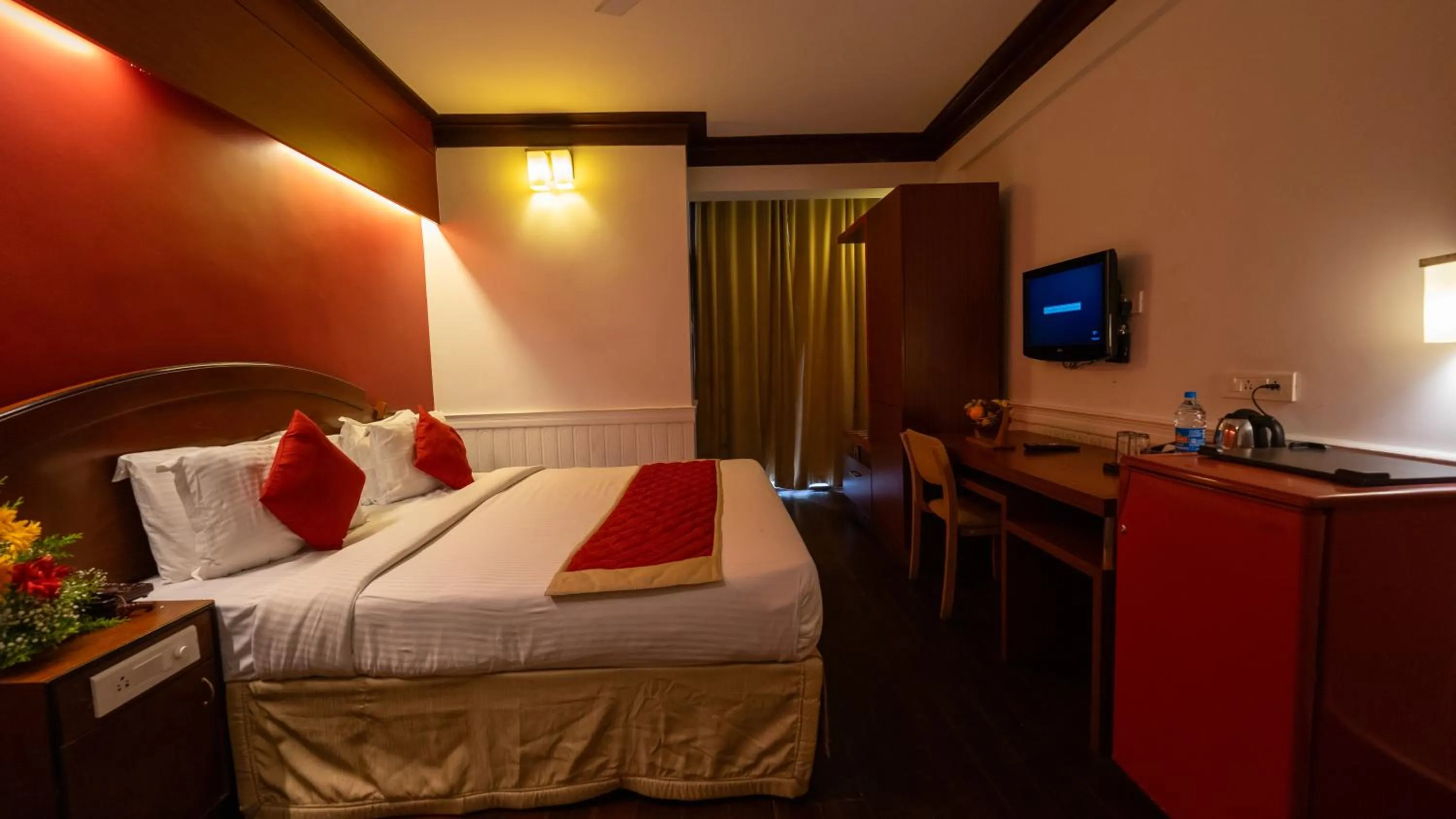 Bedroom, Bed in Westwood Riverside