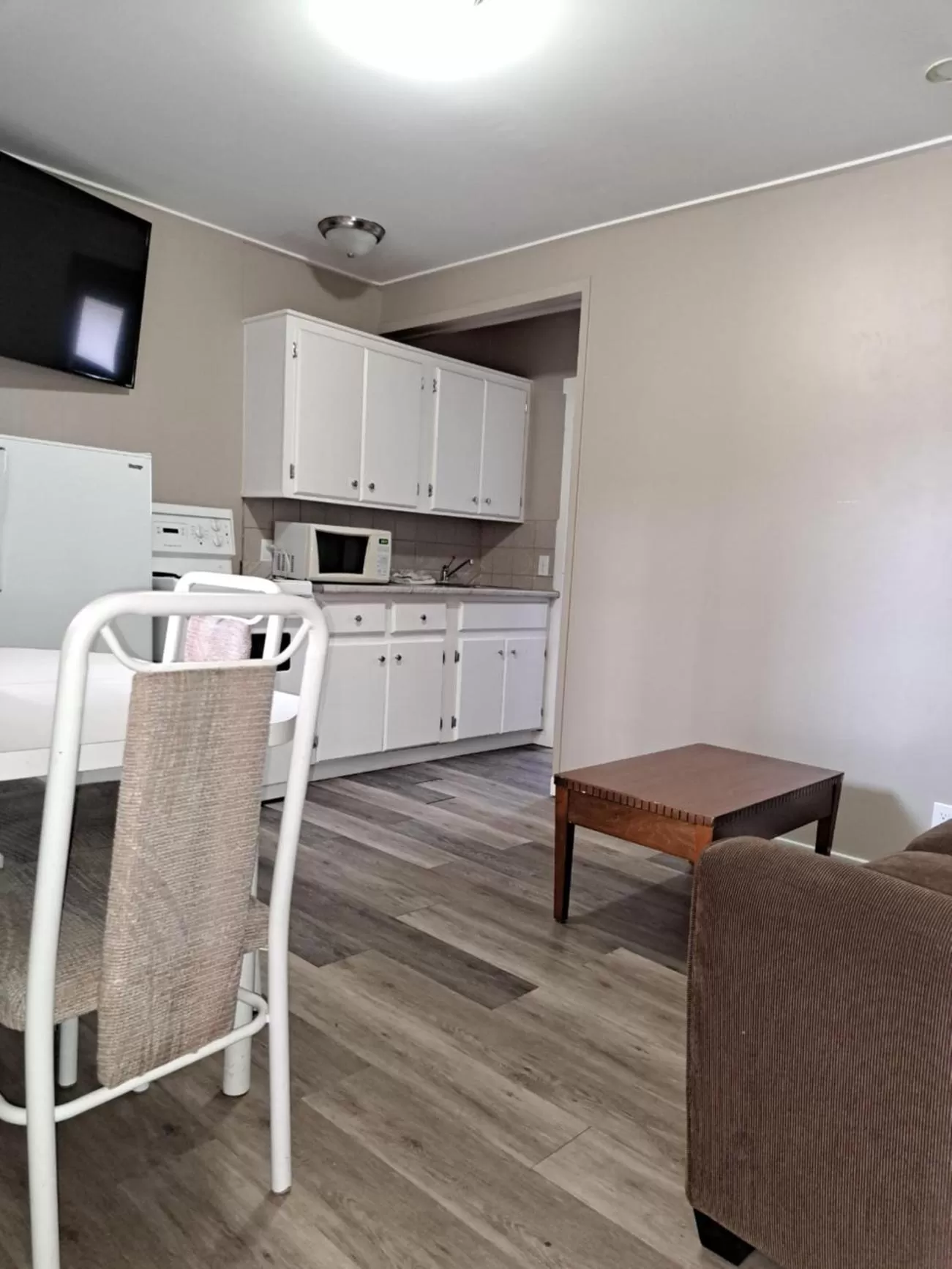 Kitchen or kitchenette in Richter Pass Beach Resort