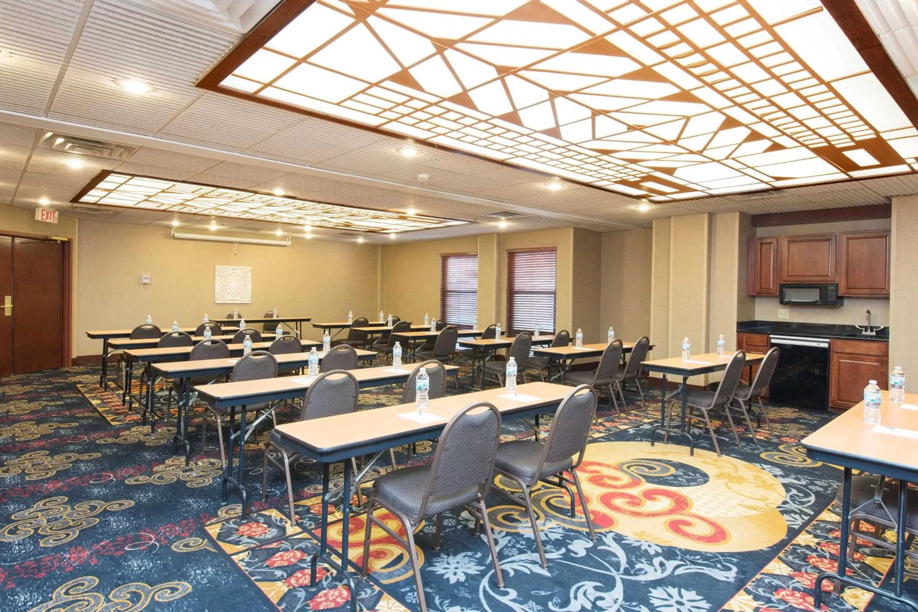 Meeting/conference room in Hampton Inn Seymour