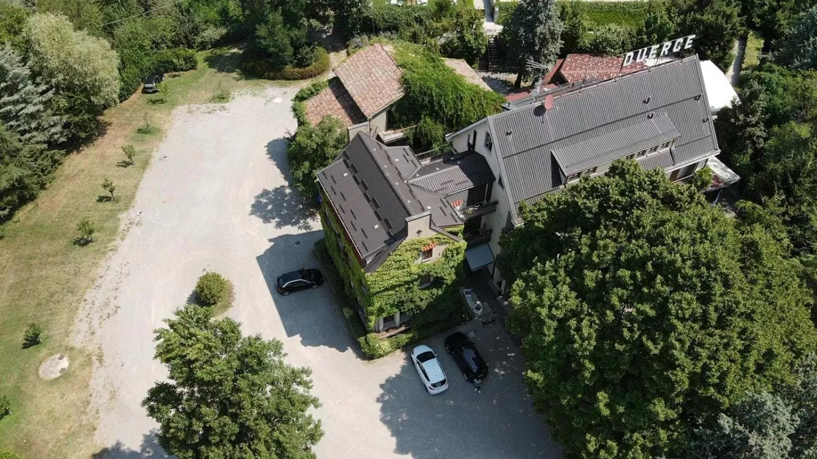 Bird's eye view in Le Querce Hotel