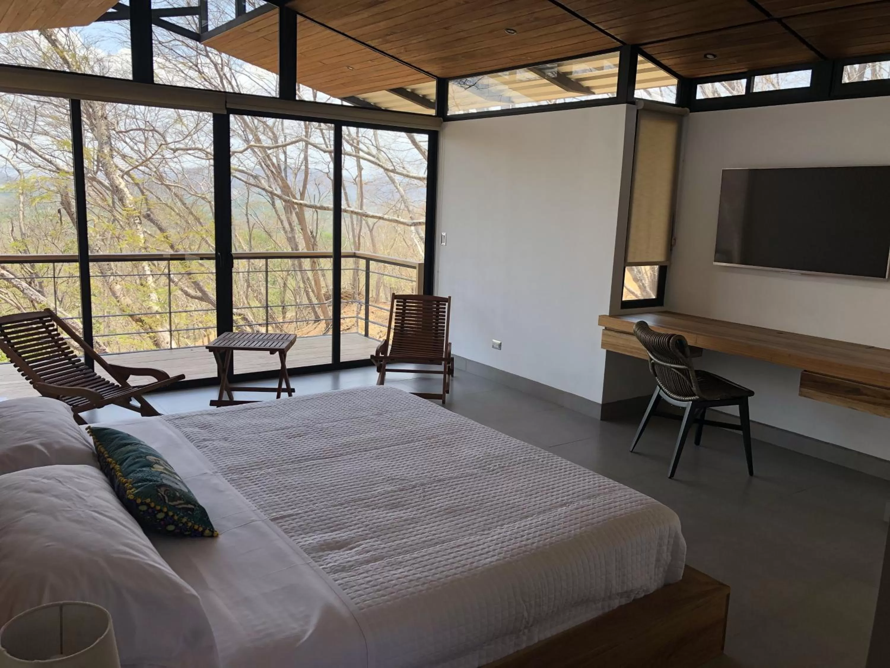 Living room, Bed in Pacific Kalokairi - Adults Only