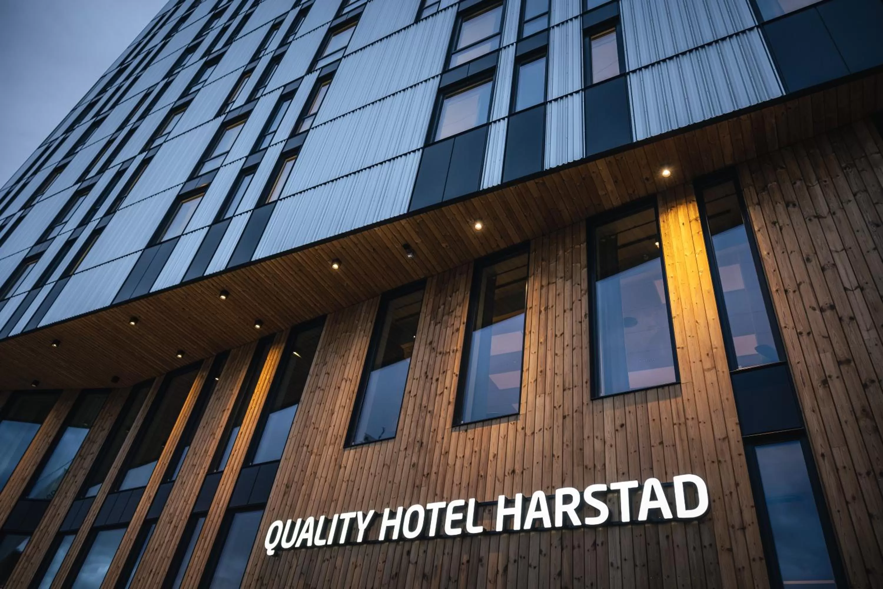Facade/entrance in Quality Hotel Harstad