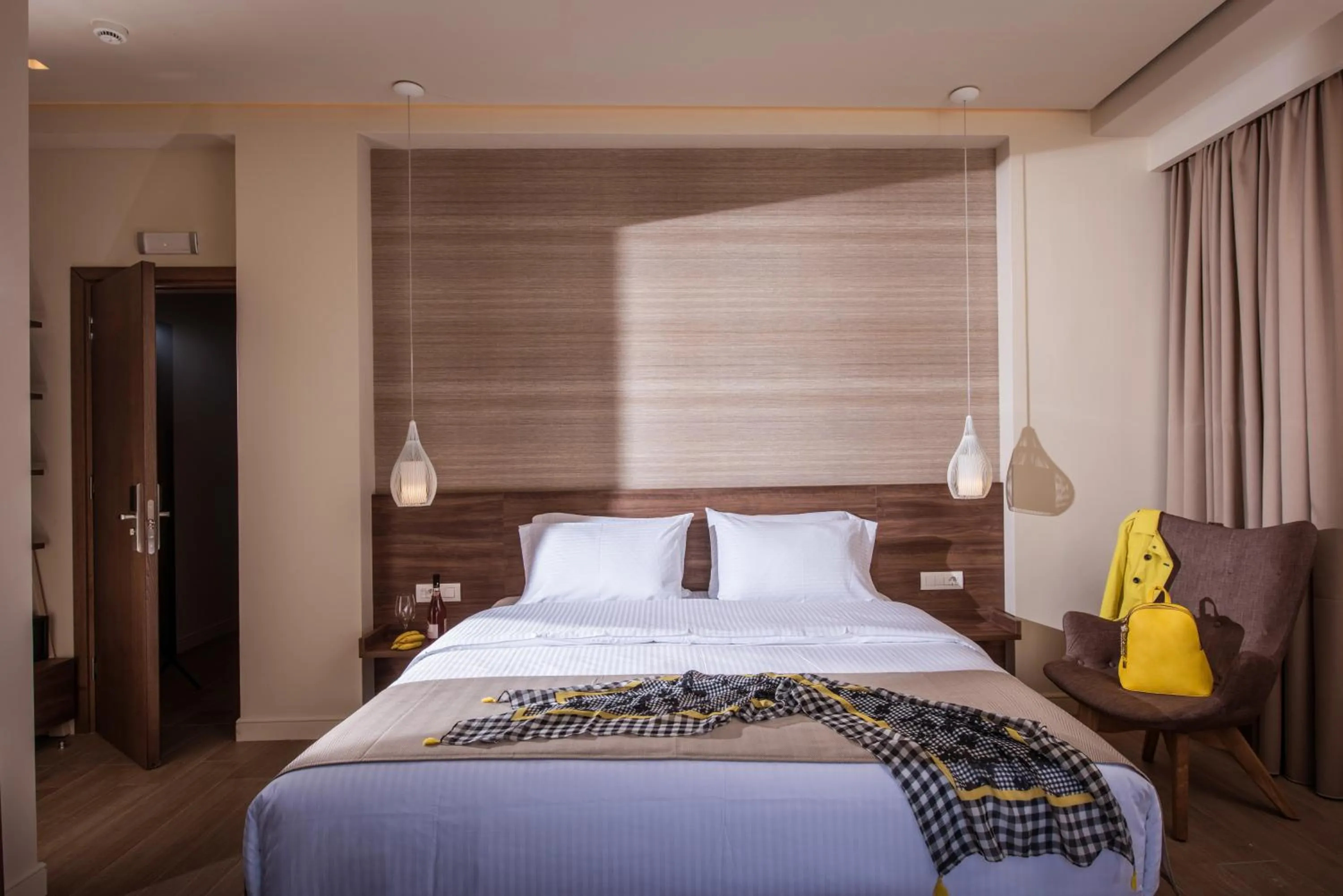 Bed in Metropole Urban Hotel