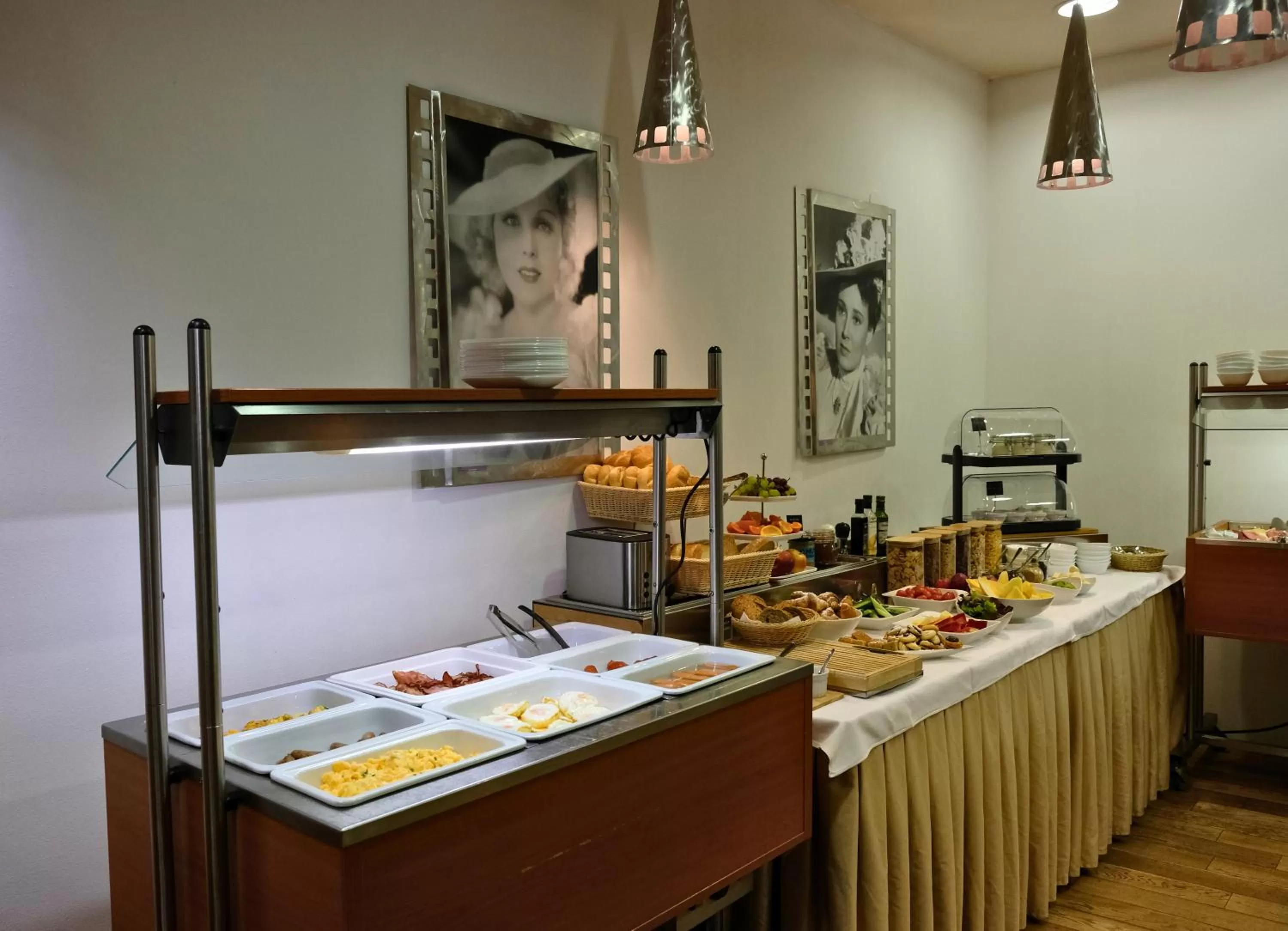 Breakfast in Hotel Biograf