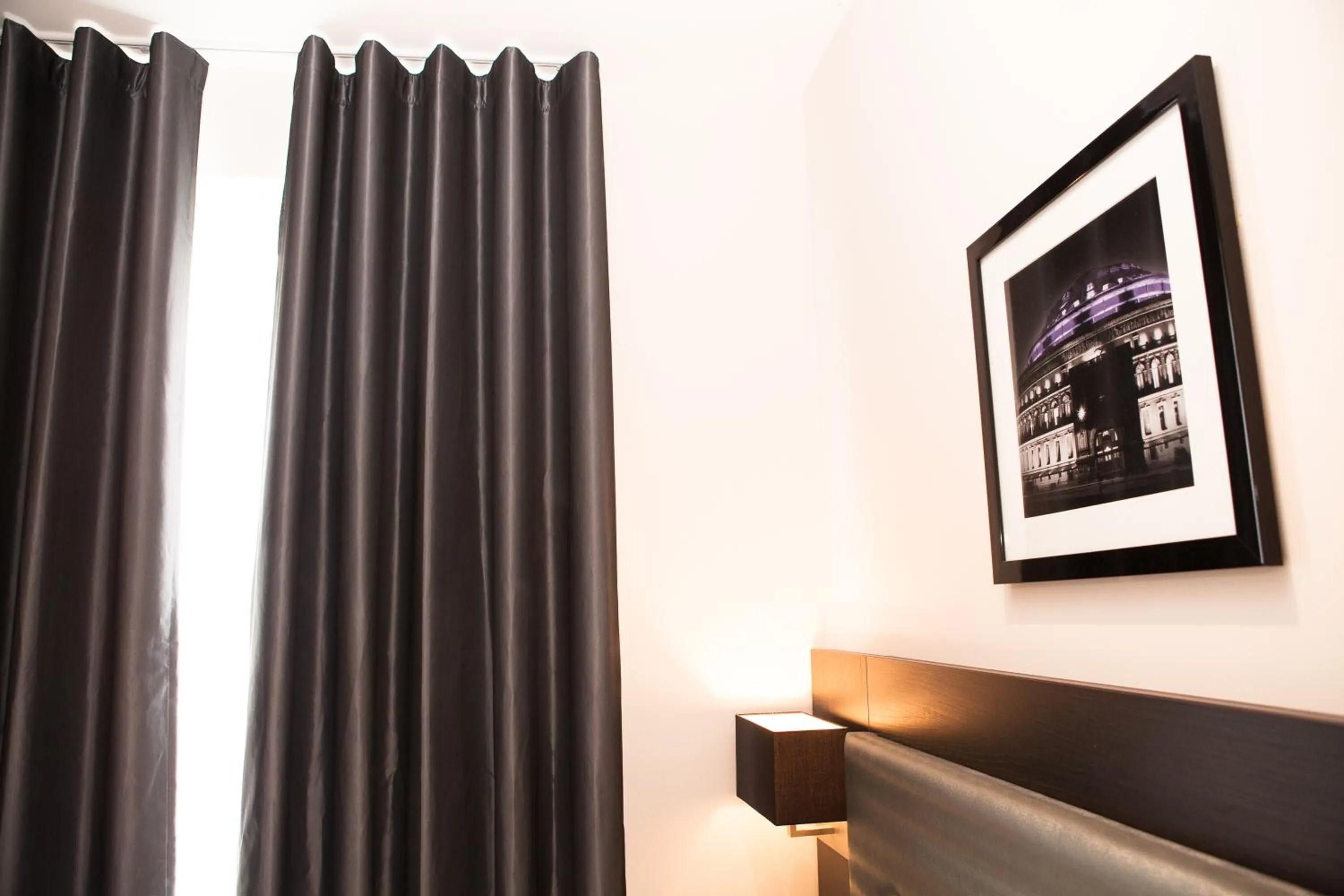 Decorative detail in The Tudor Inn Hotel