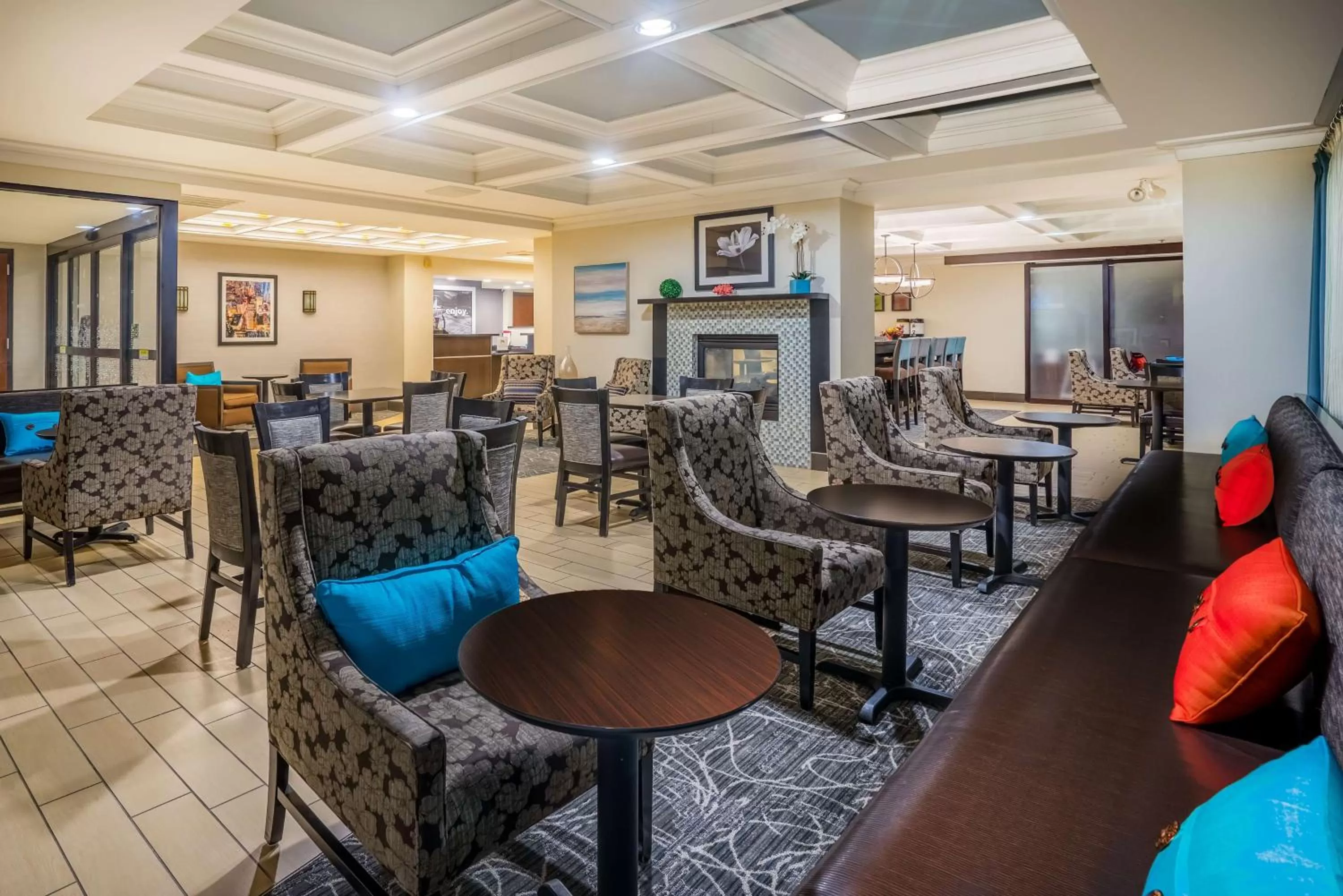 Lobby or reception in Hampton Inn Plymouth Meeting