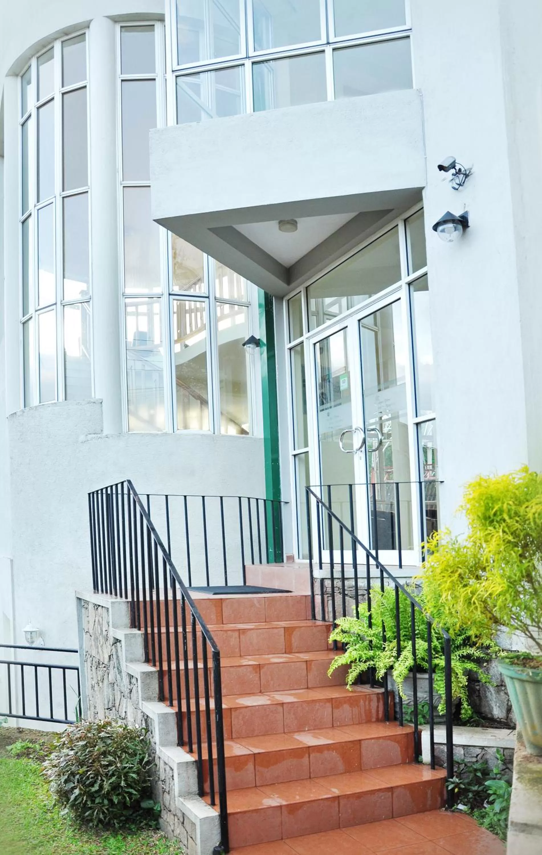 Facade/entrance in Kandyan View Holiday Bungalow free pickup from kandy