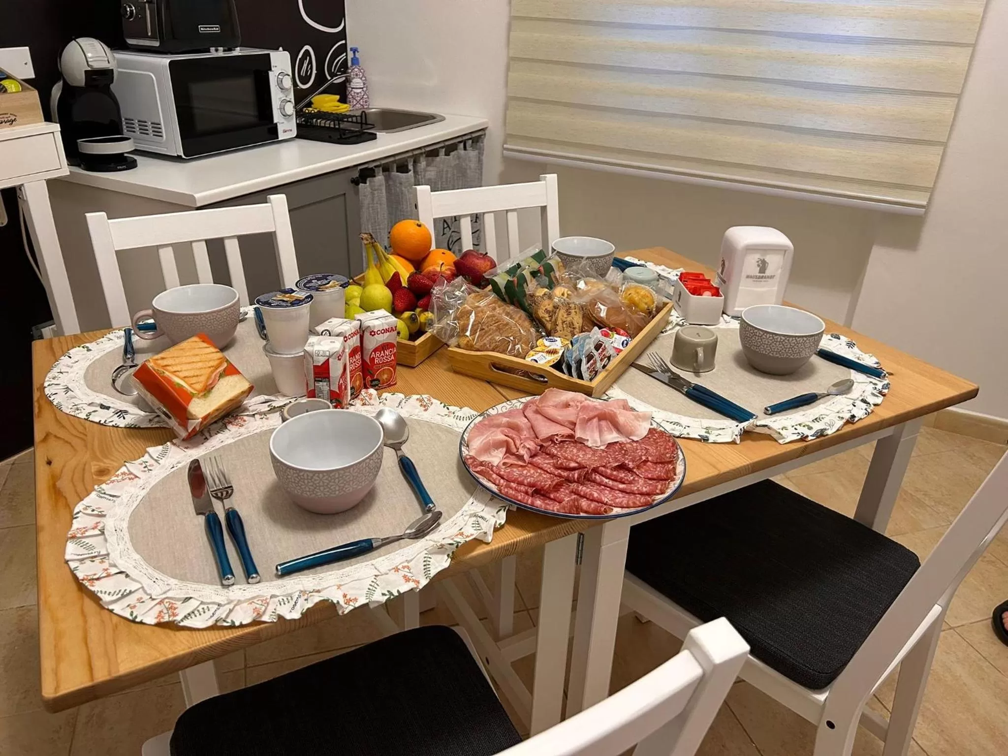 Food and drinks in Amicka B&B