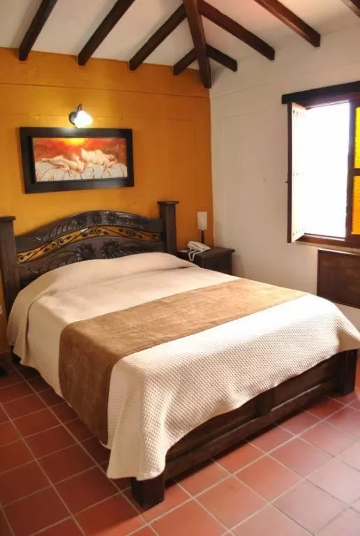 Bed in Hotel Las Rocas Resort Villanueva