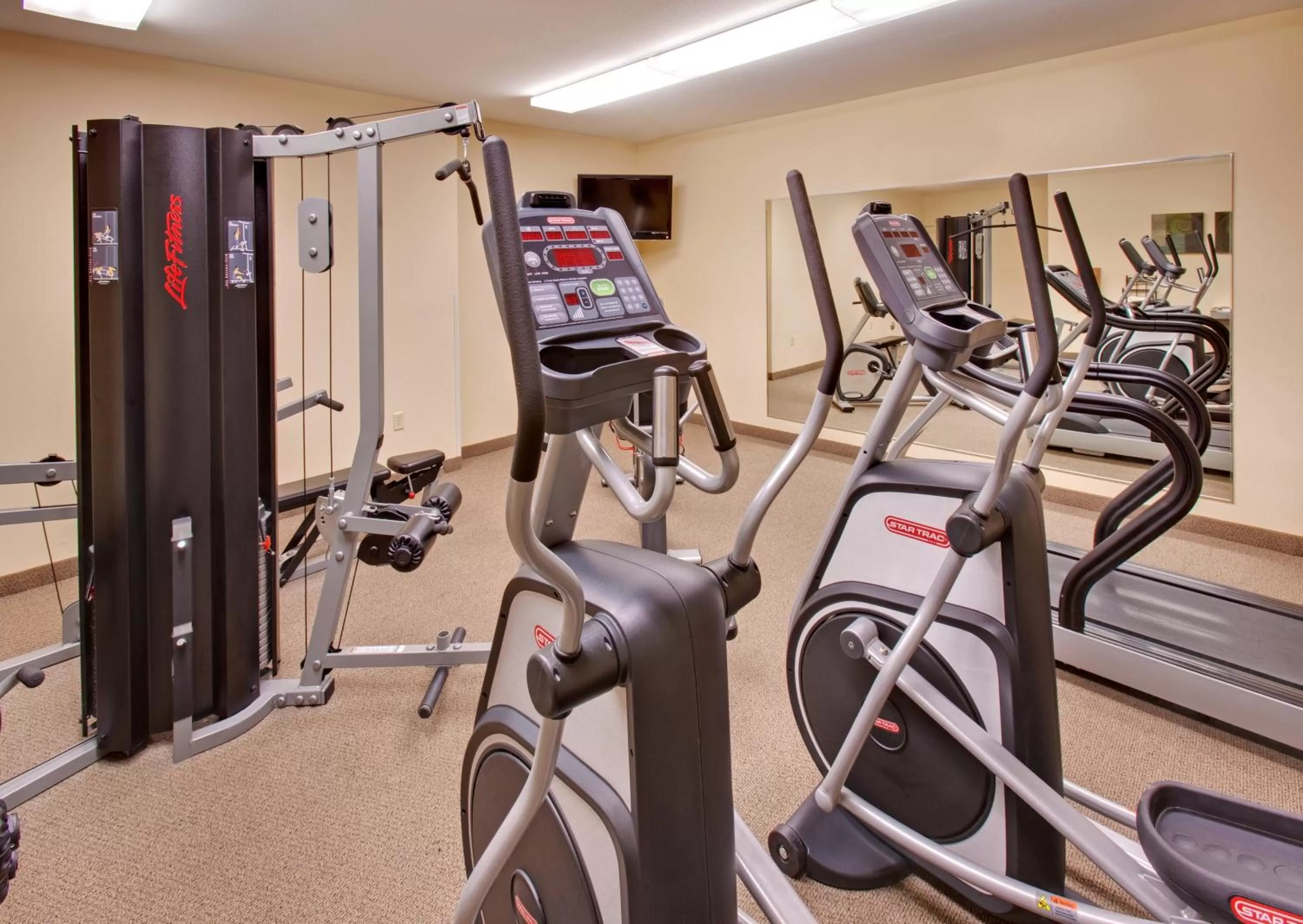 Spa and wellness centre/facilities in Candlewood Suites Williston by IHG