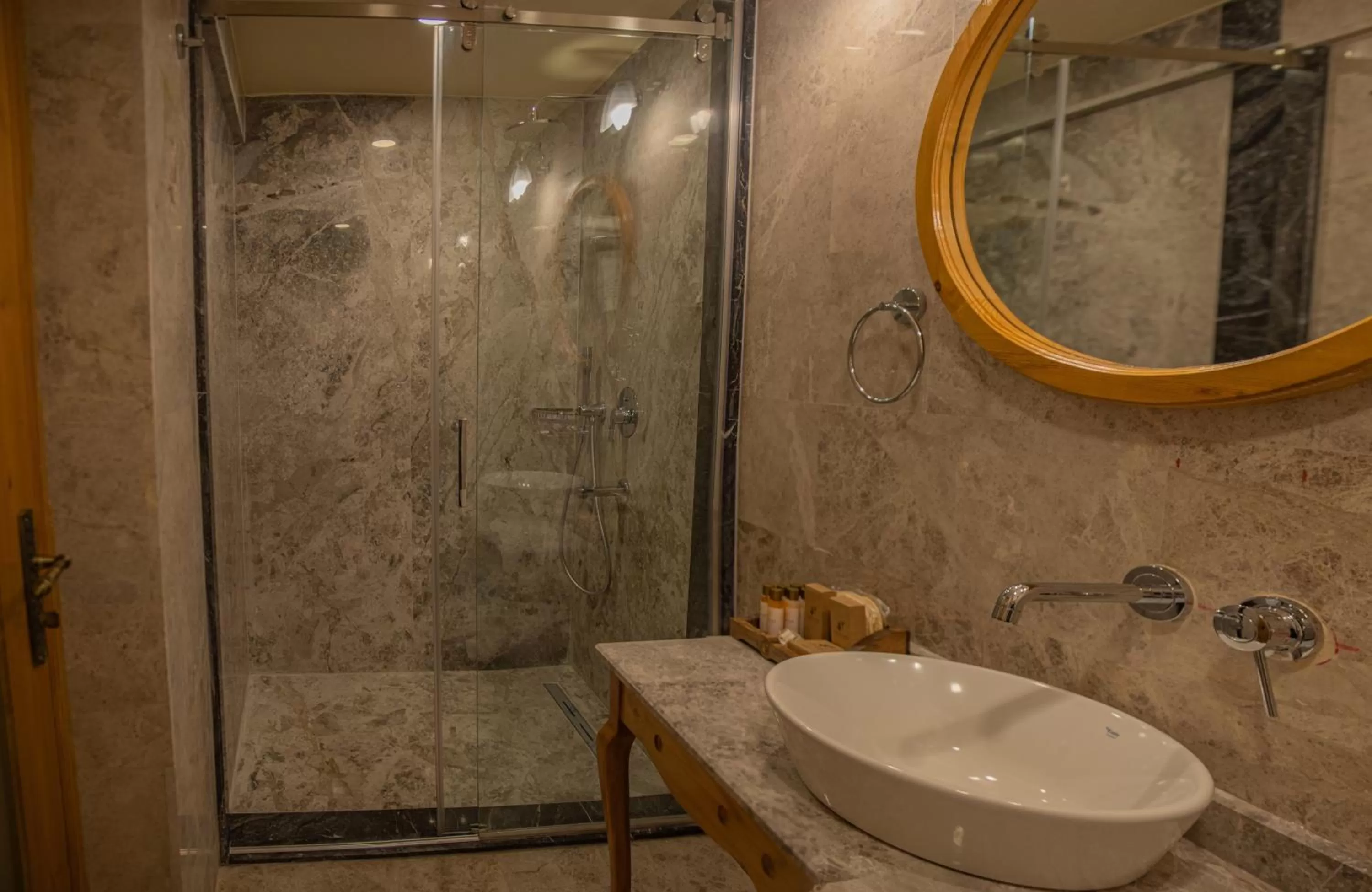 Toilet in Cratus Stone Palace