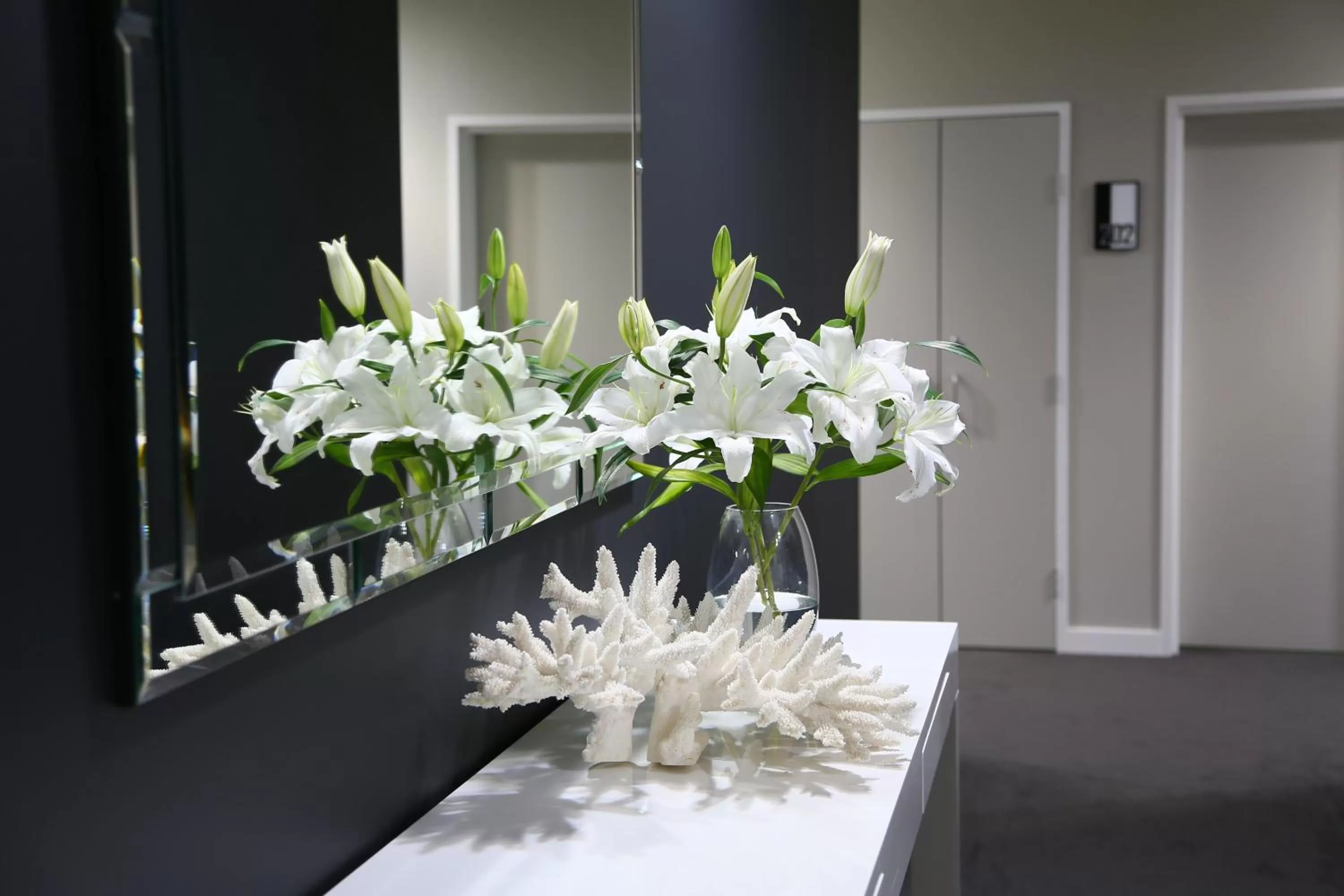 Lobby or reception in Springfield Lakes Boutique Hotel