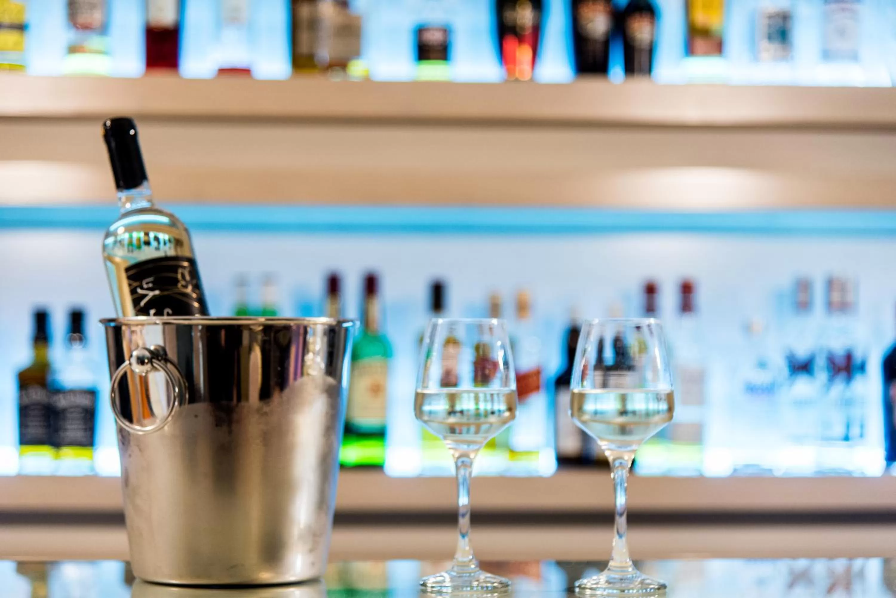 Lounge or bar in Pines Hotel