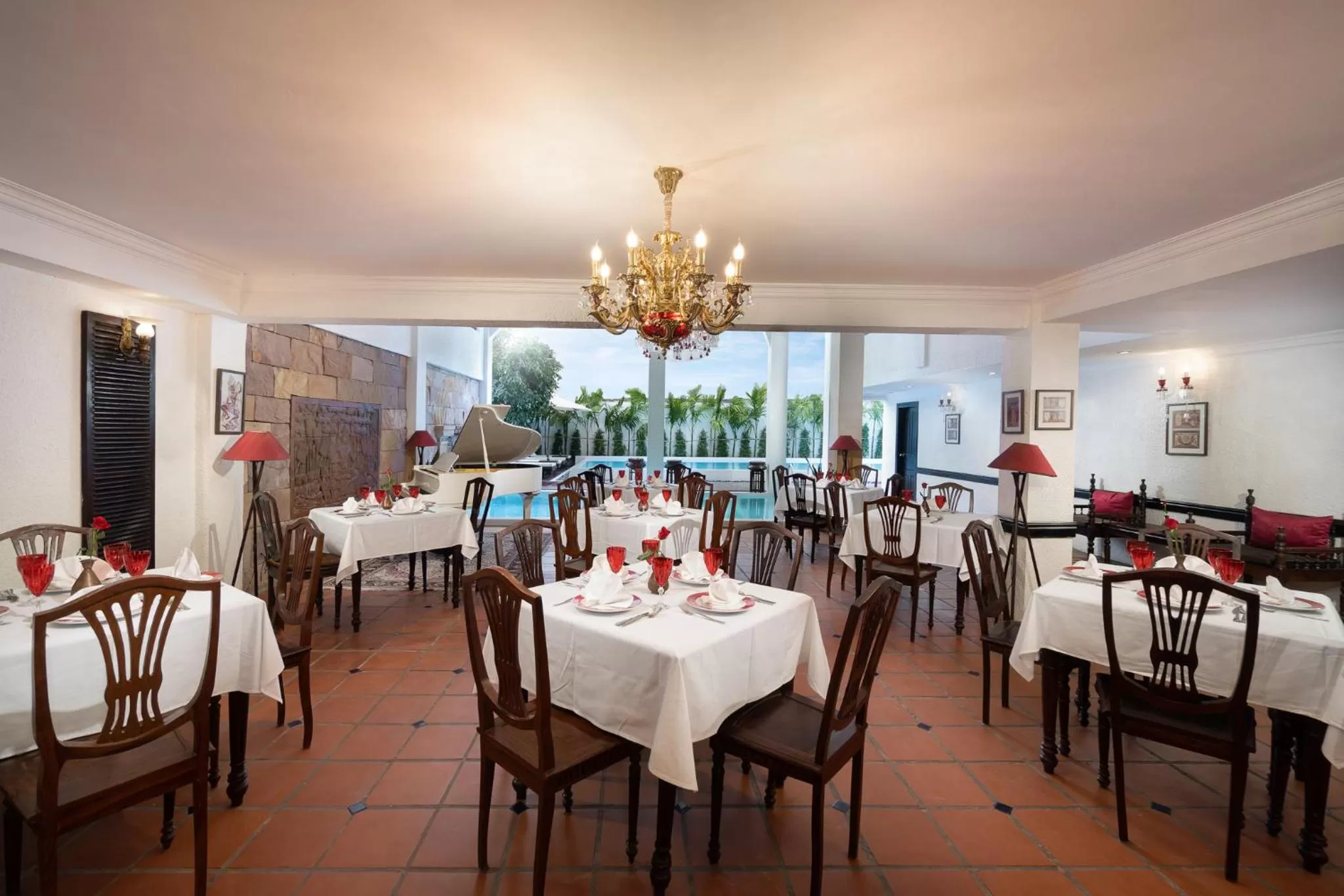 Property building in Mane Colonial Classic