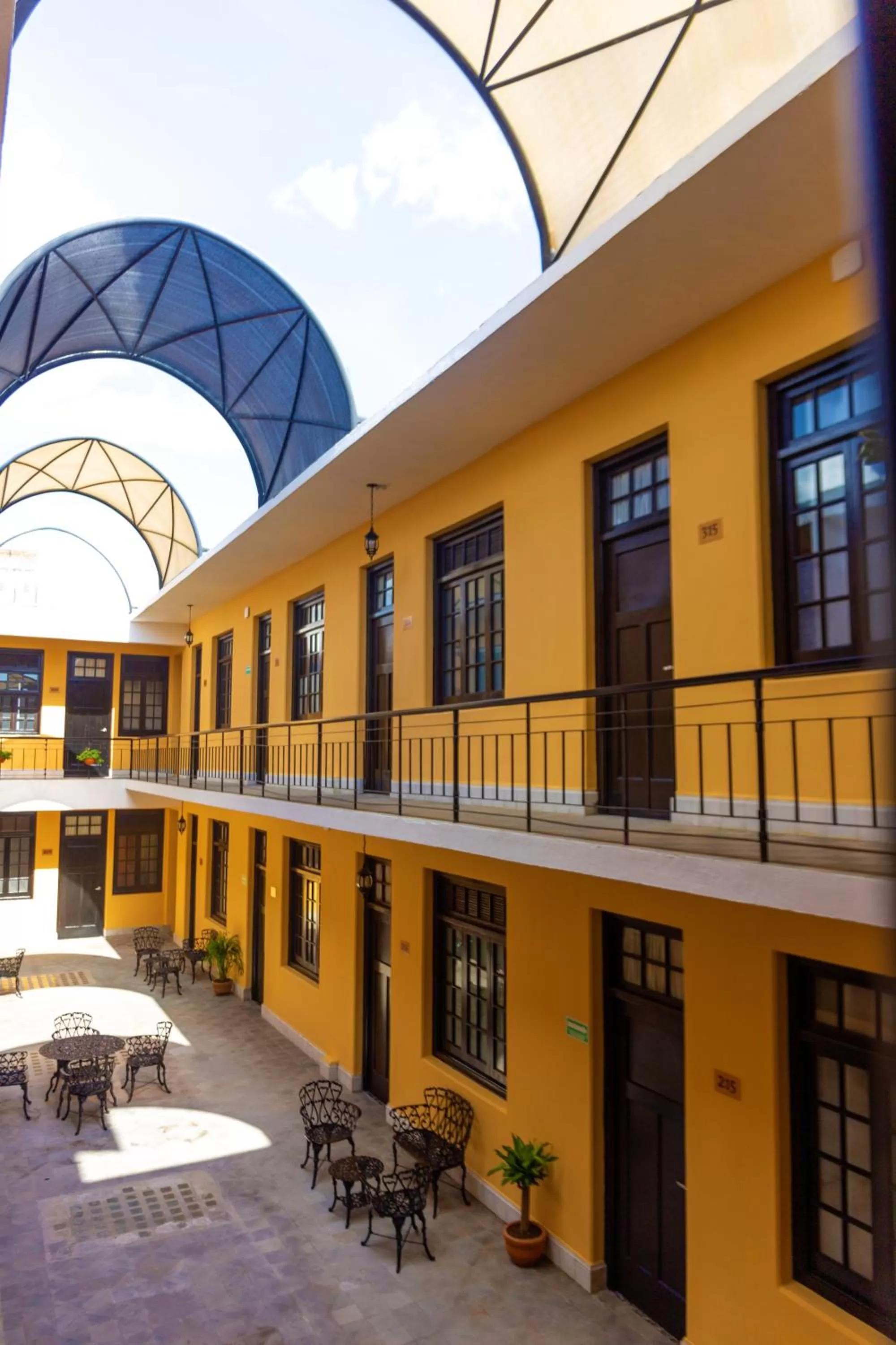 Area and facilities in Hotel La Nacional By Kavia