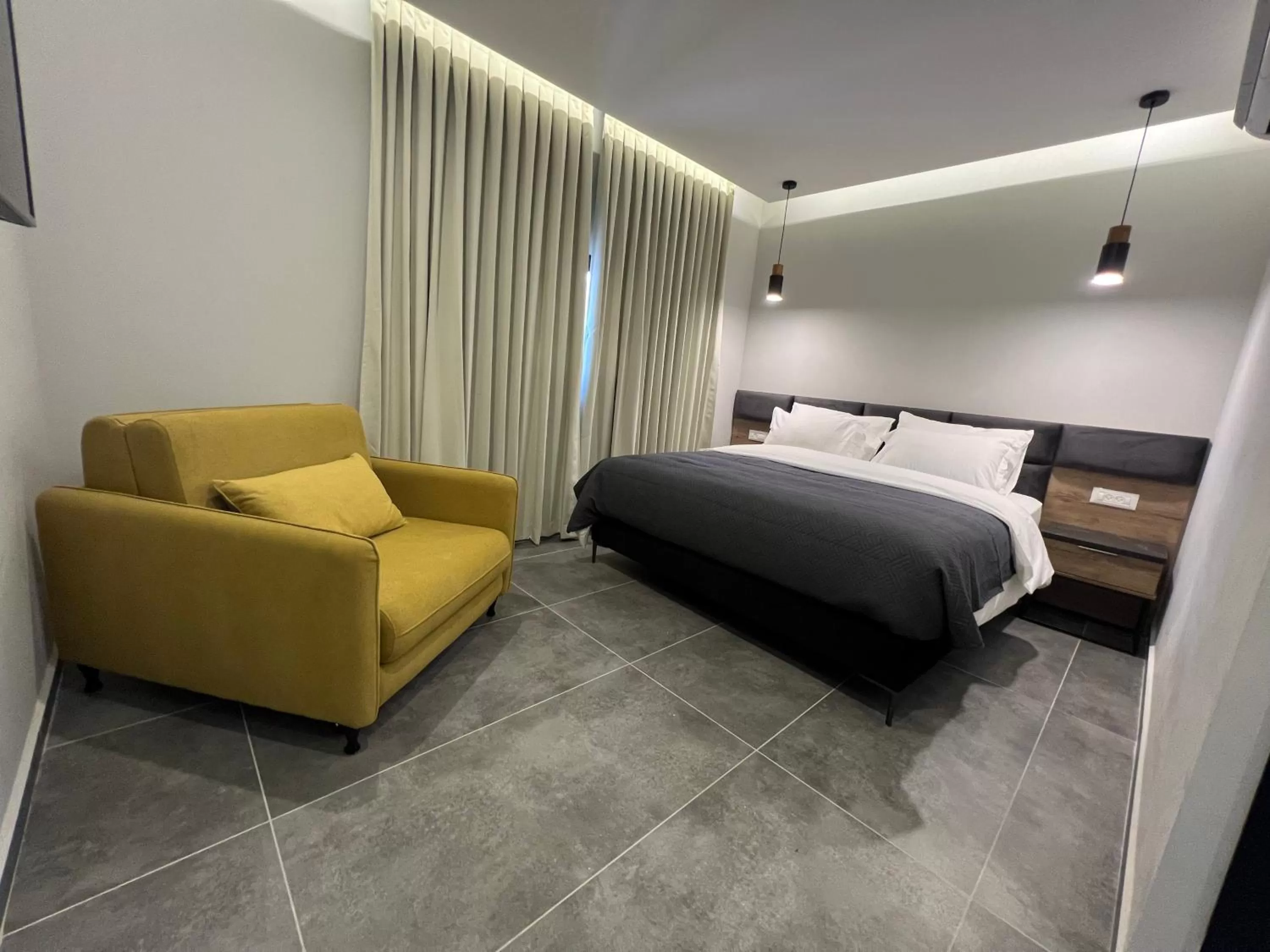 בוטיק רפאל Boutique Rafael