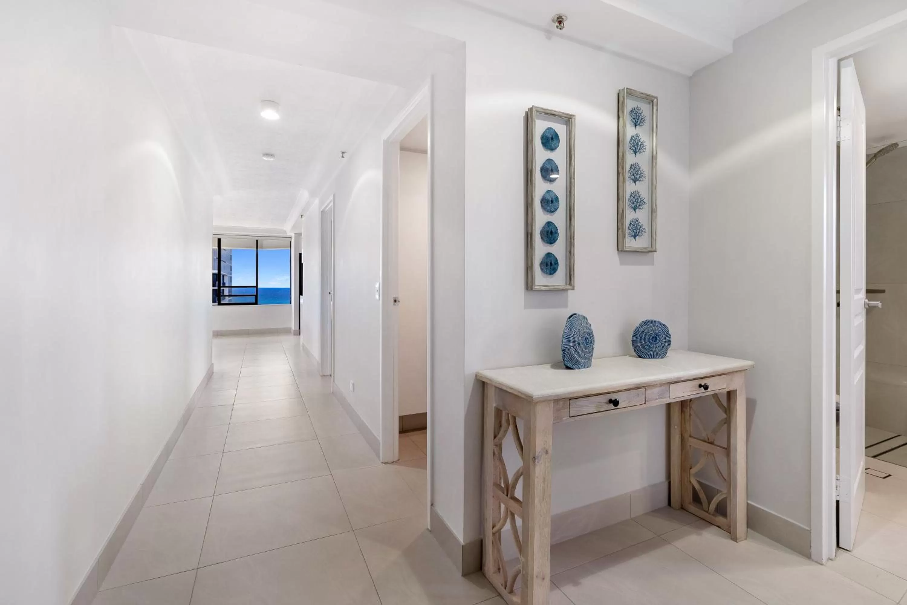 Surfers Century Oceanside Apartments