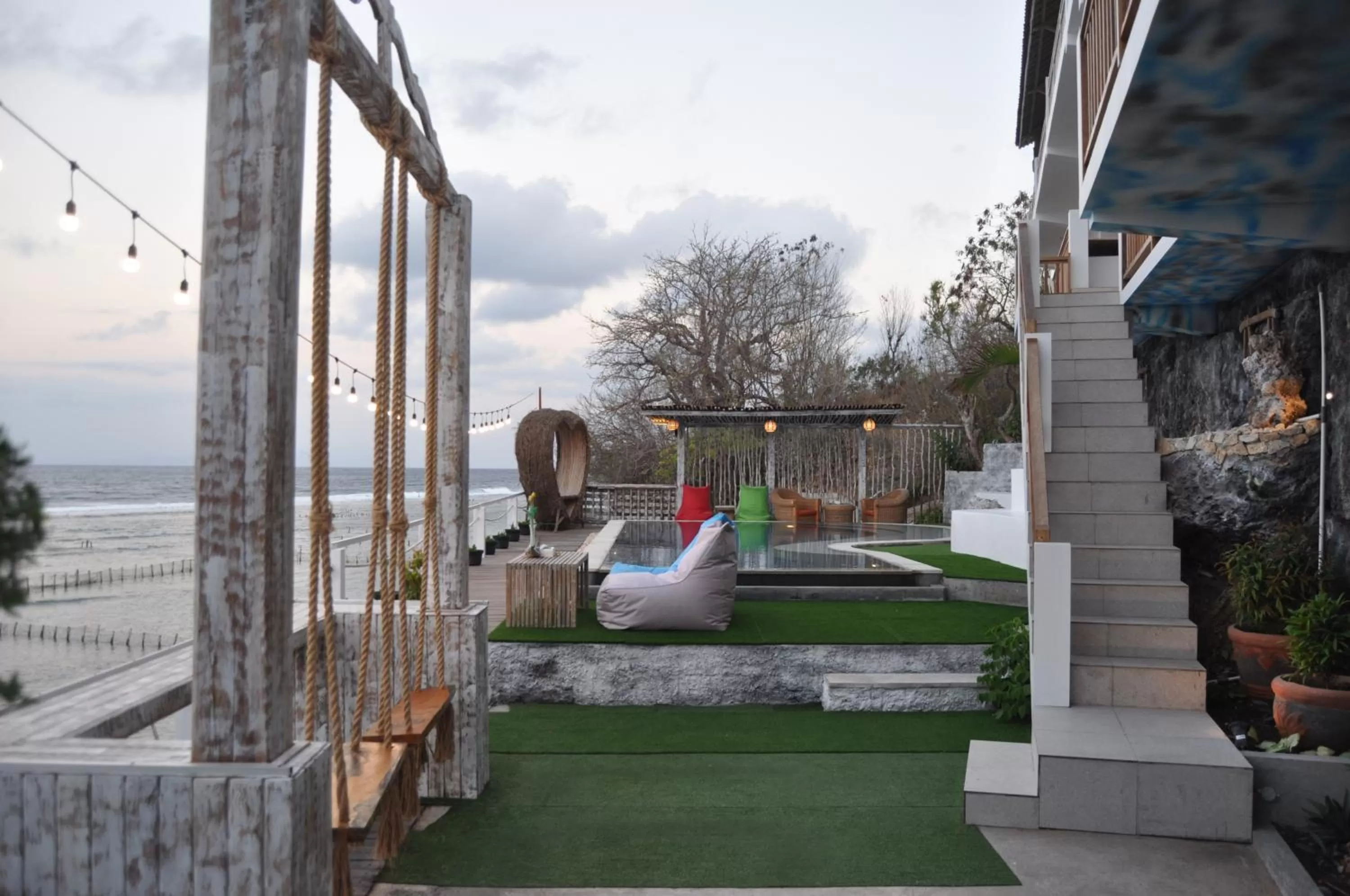 Restaurant/places to eat in SUITE OCEAN BLUE