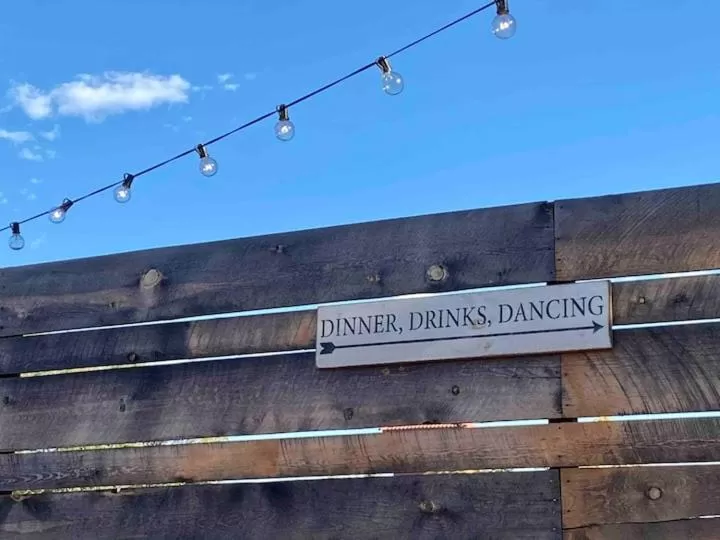 Patio in The Flagstone Boutique Inn & Suites