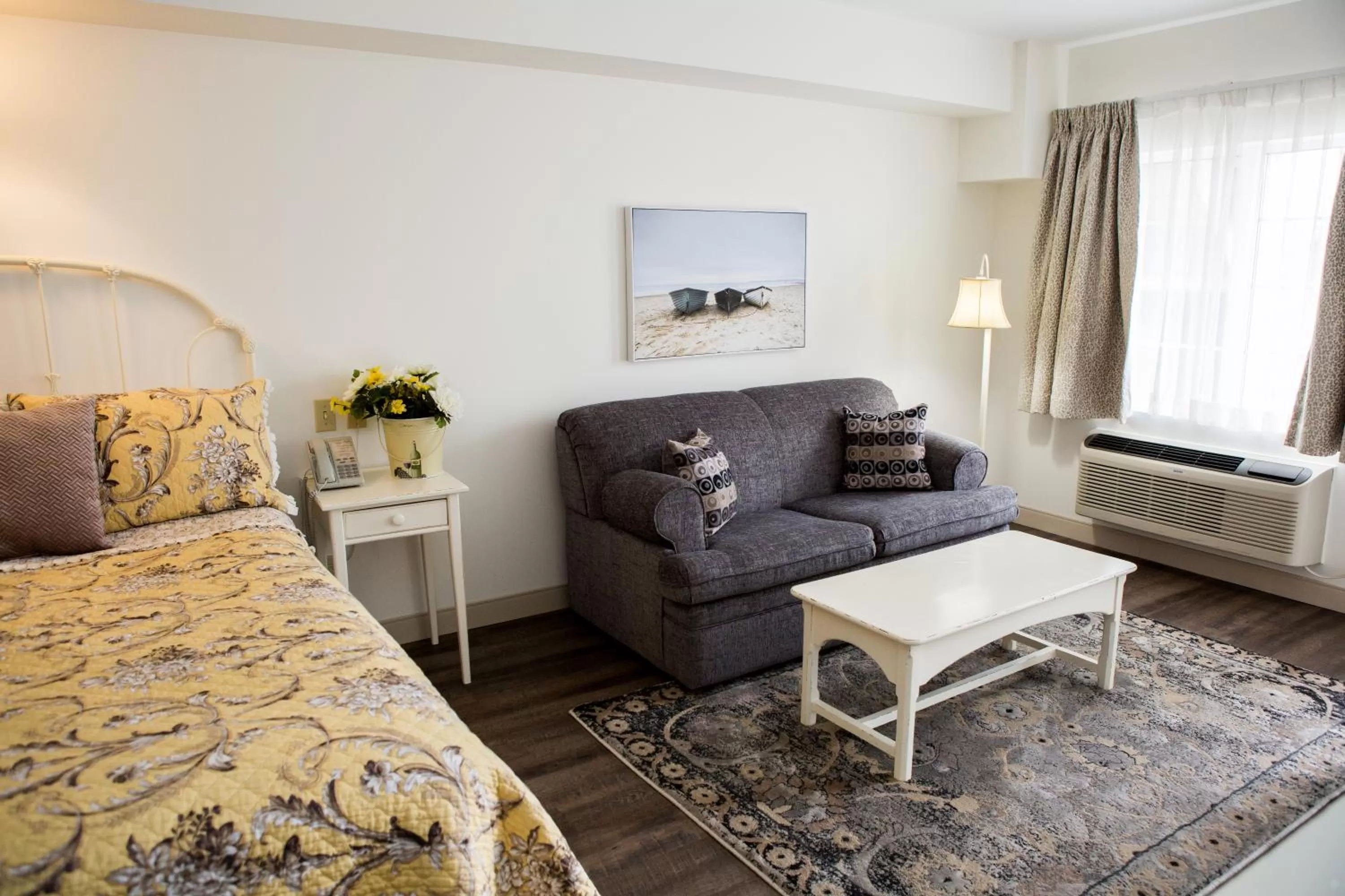 Living room, Seating Area in The Village Inn of Lakefield