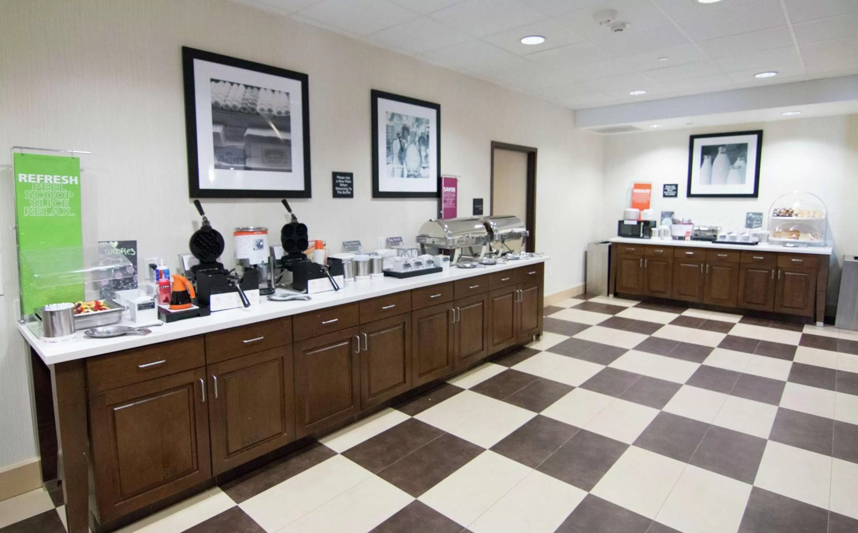 Dining area in Hampton Inn & Suites Dallas/Frisco North-Fieldhouse USA