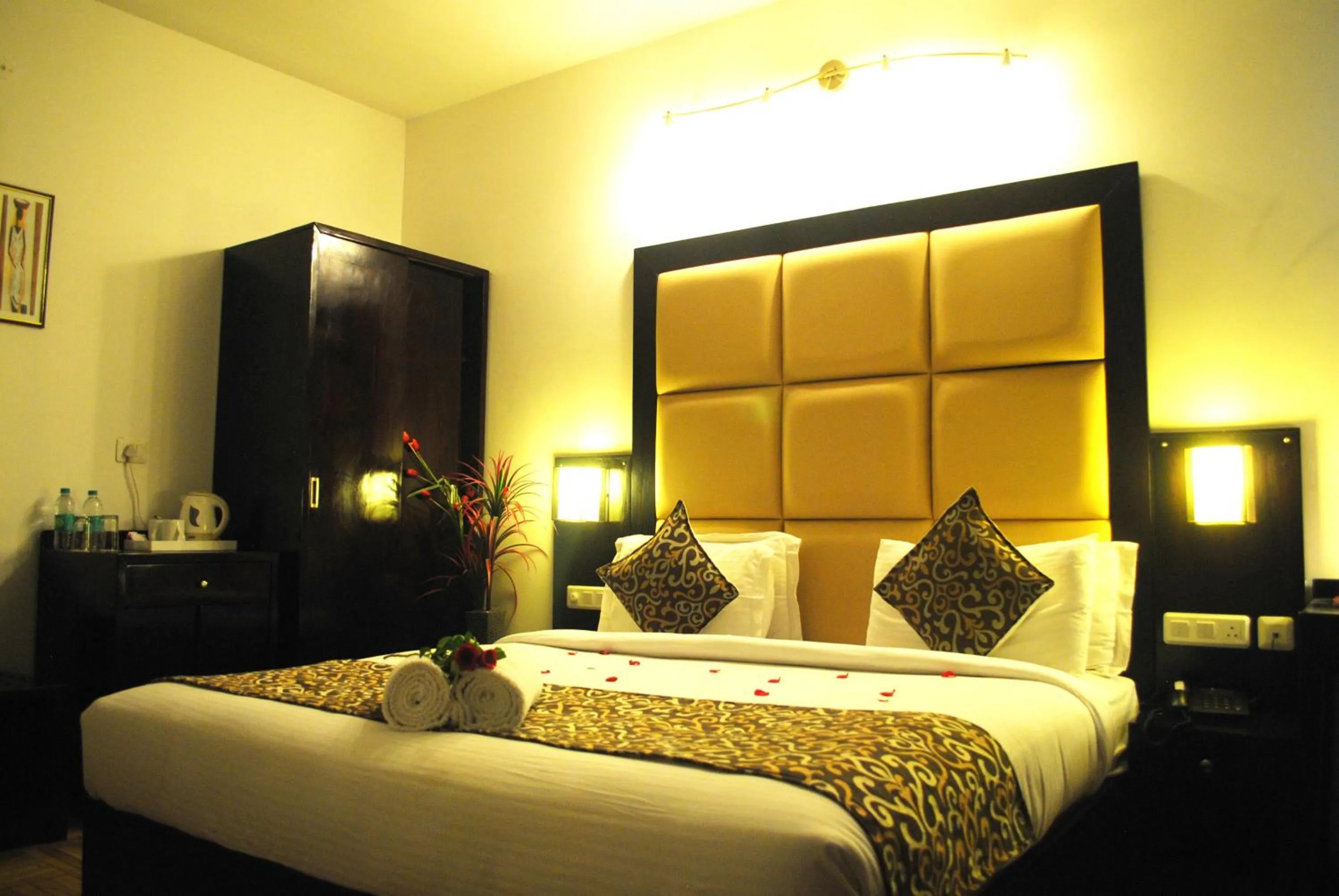 Photo of the whole room in The Park Classic