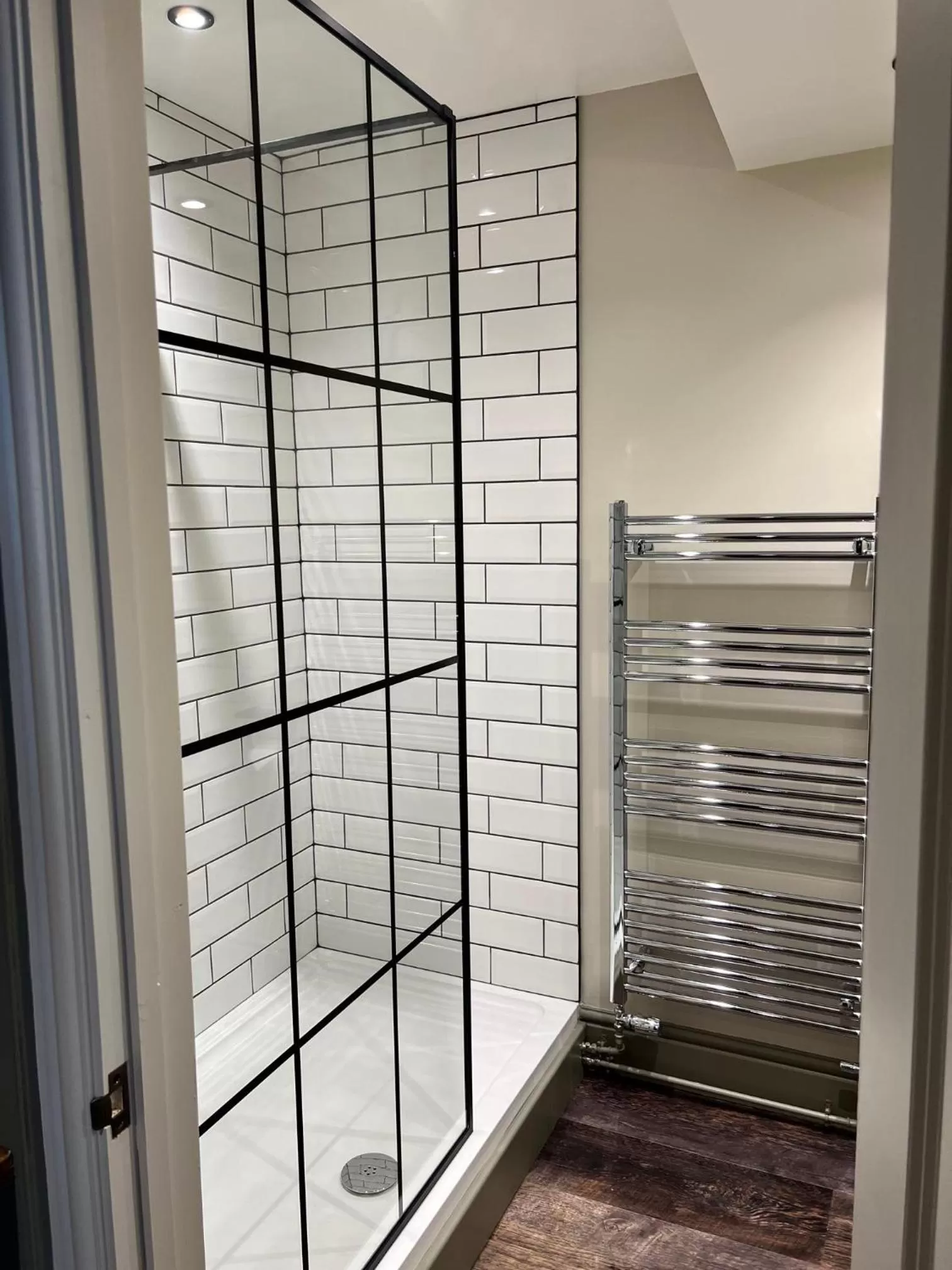 Bedroom in The Punchbowl Inn