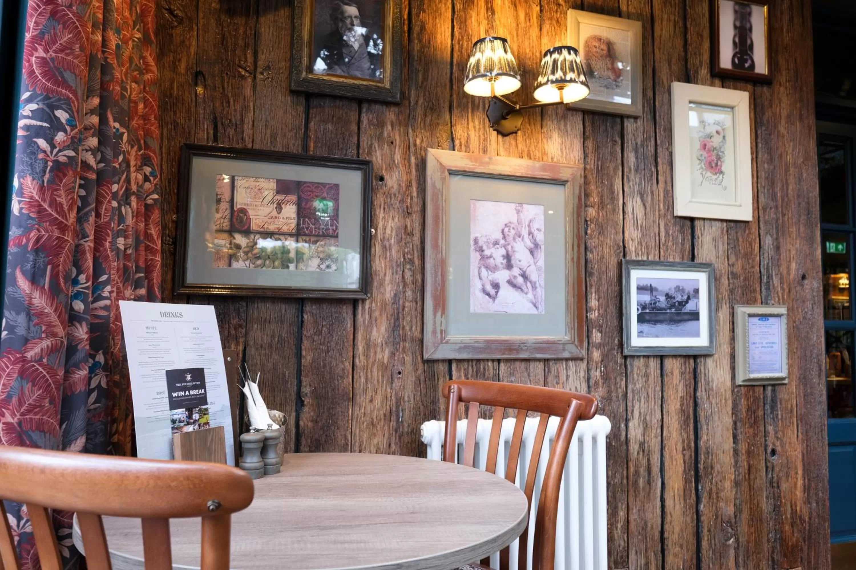 Restaurant/places to eat in The Angel Inn - The Inn Collection Group