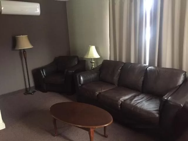 Seating Area in The Southern Port Hotel & Chalets