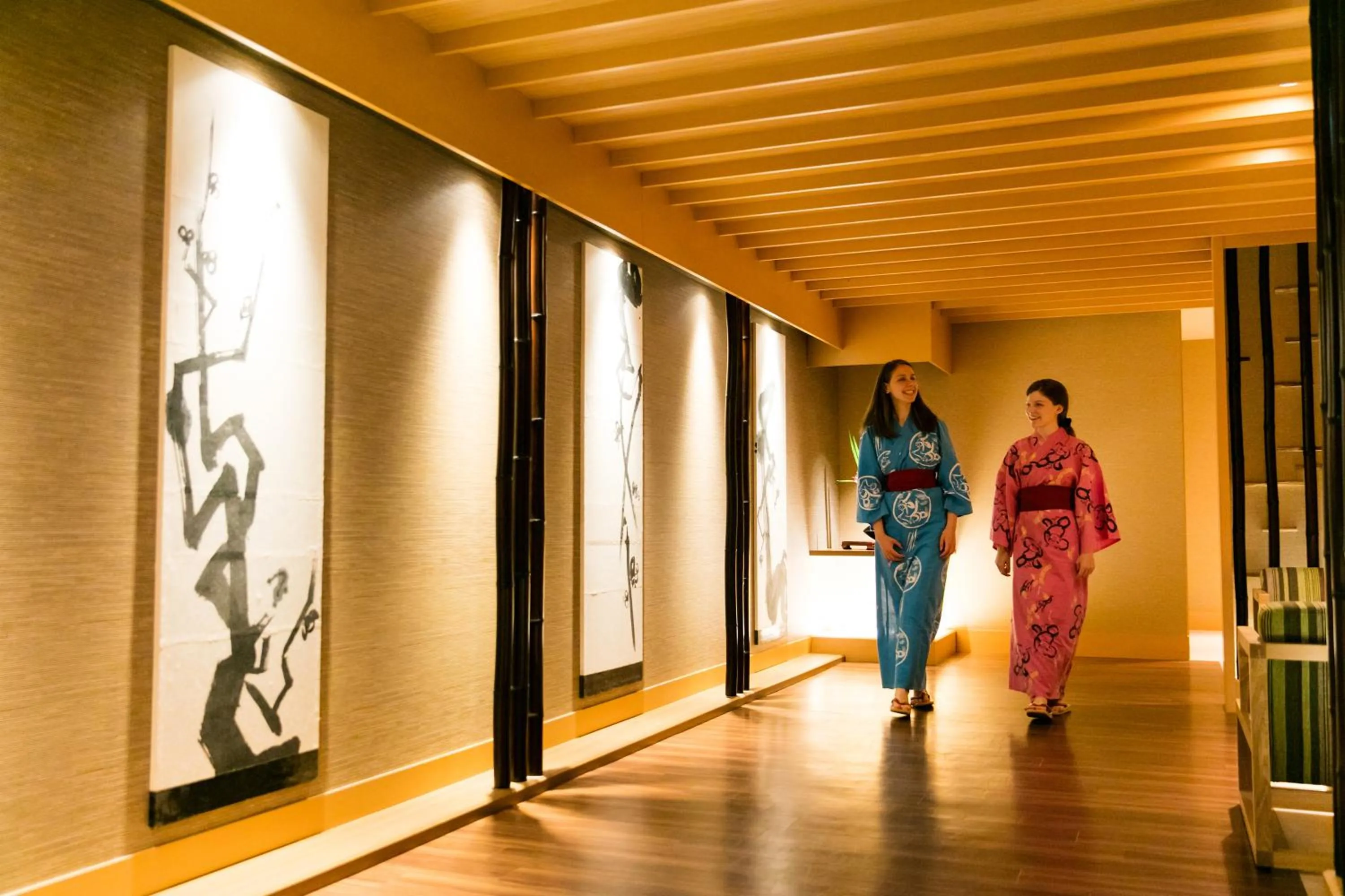 Restaurant/places to eat in Hatori