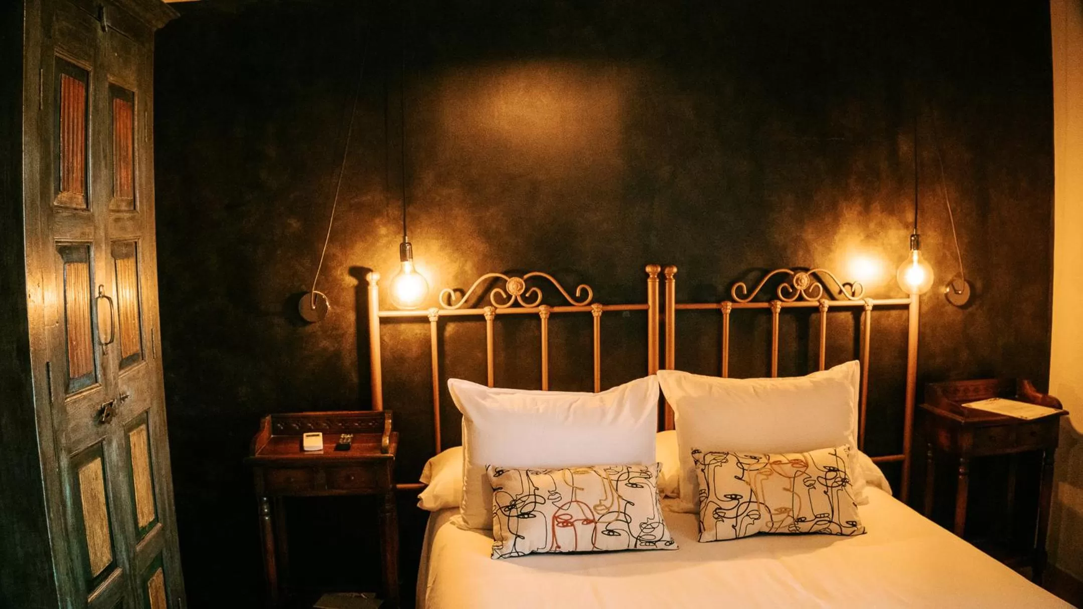 Bed in Hospedería Ballesteros